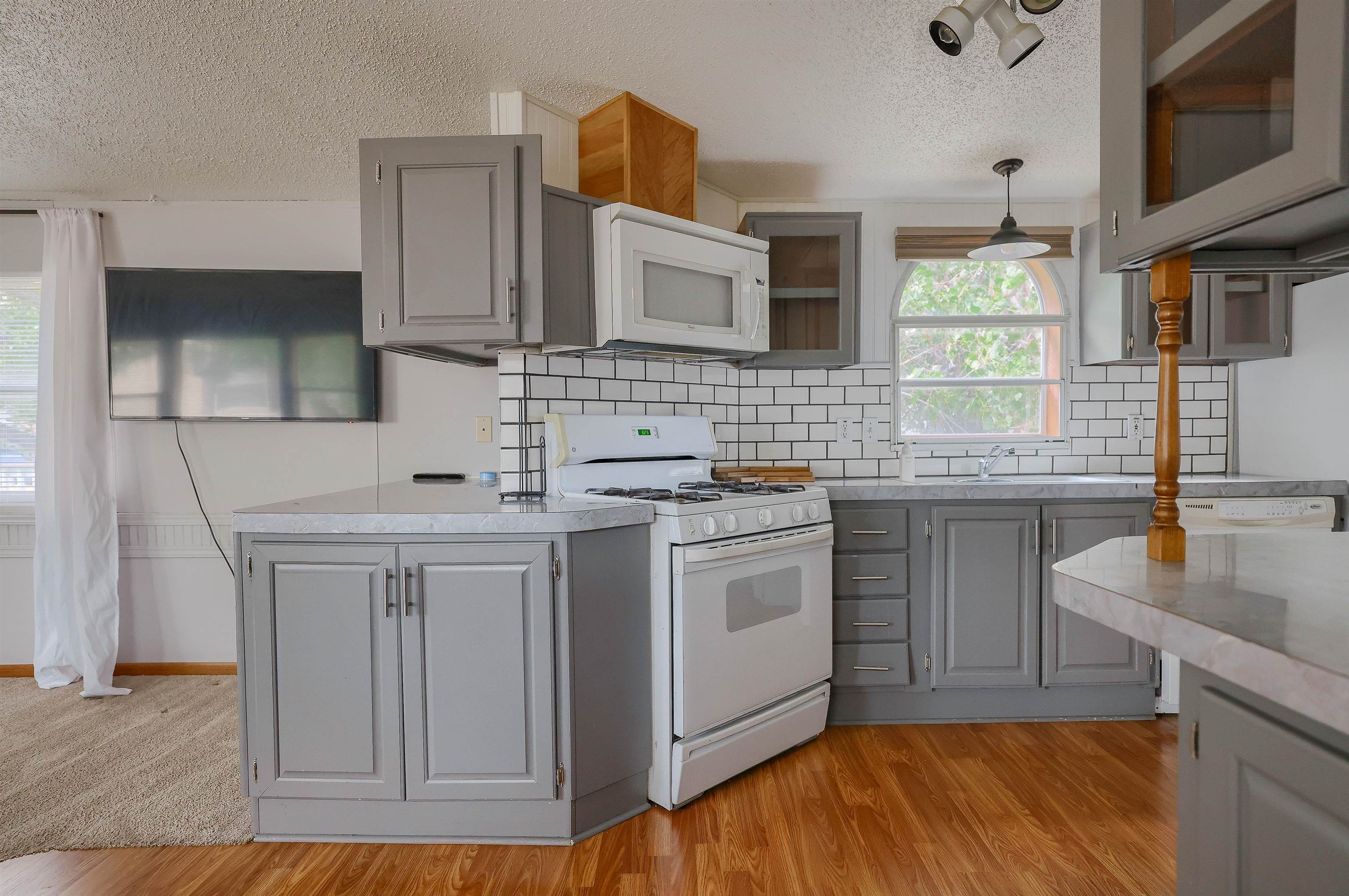 1208 Elkhorn Peak Lane Property Photo 11