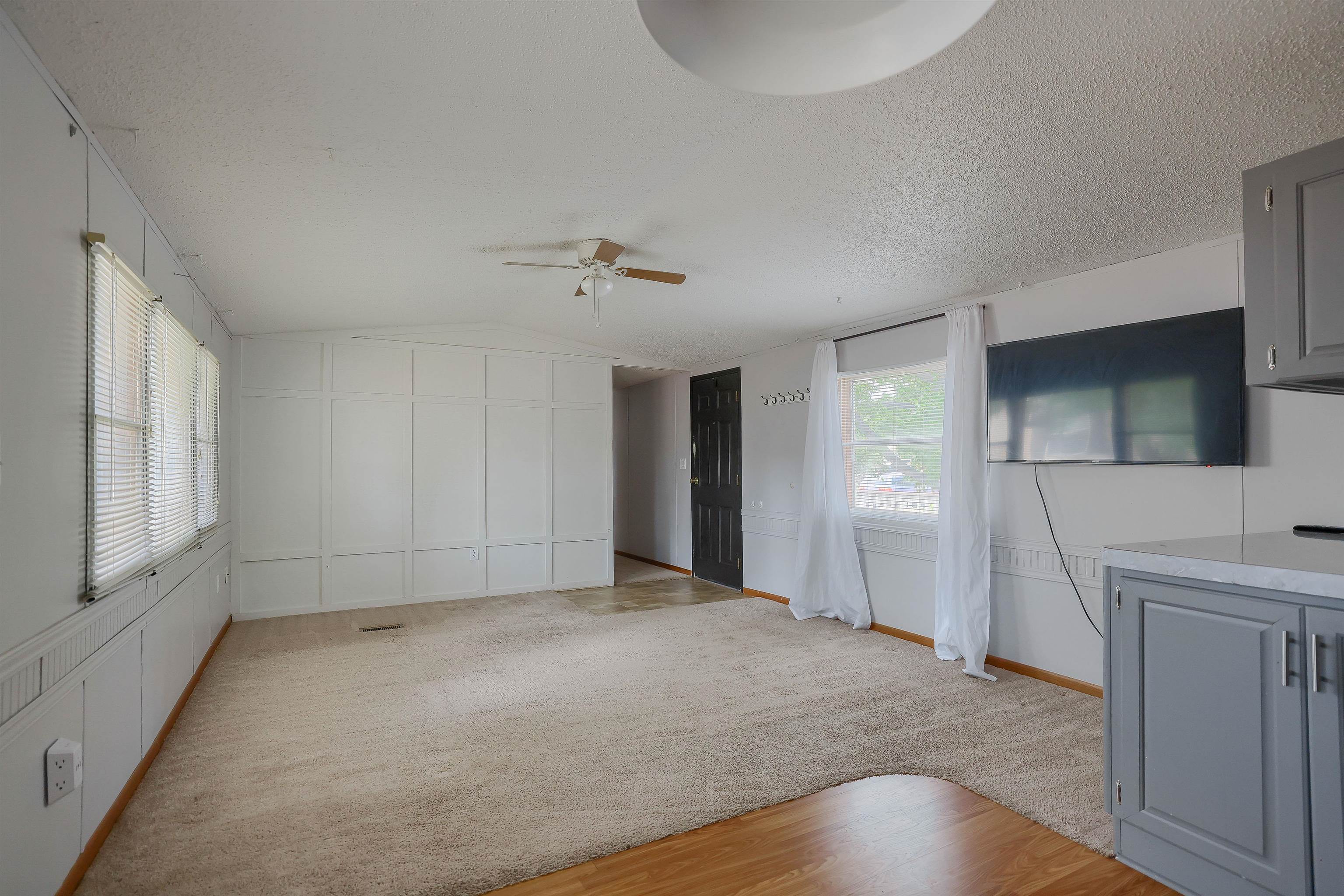 1208 Elkhorn Peak Lane Property Photo 13