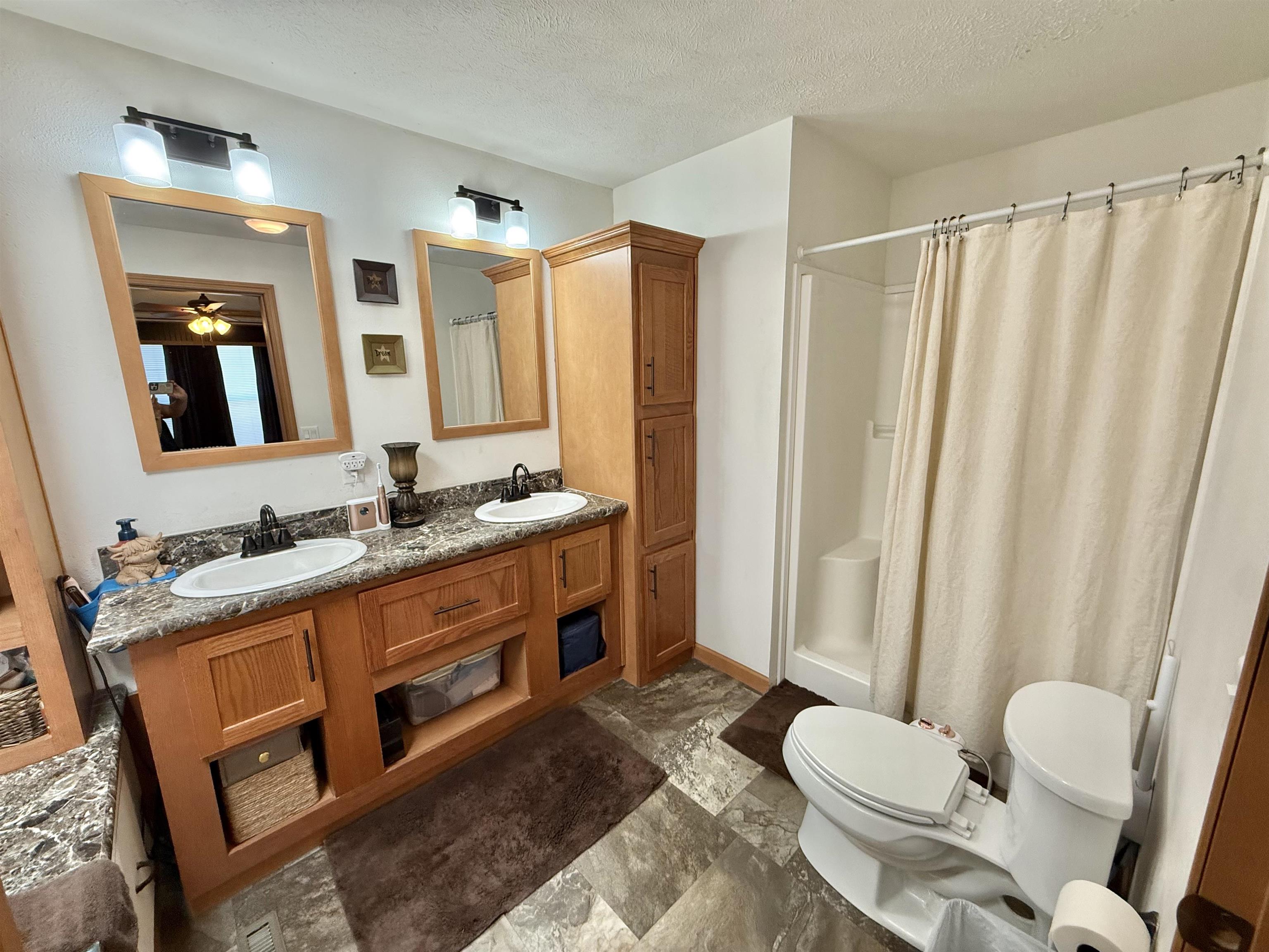 1224 Foothills Drive Property Photo 16