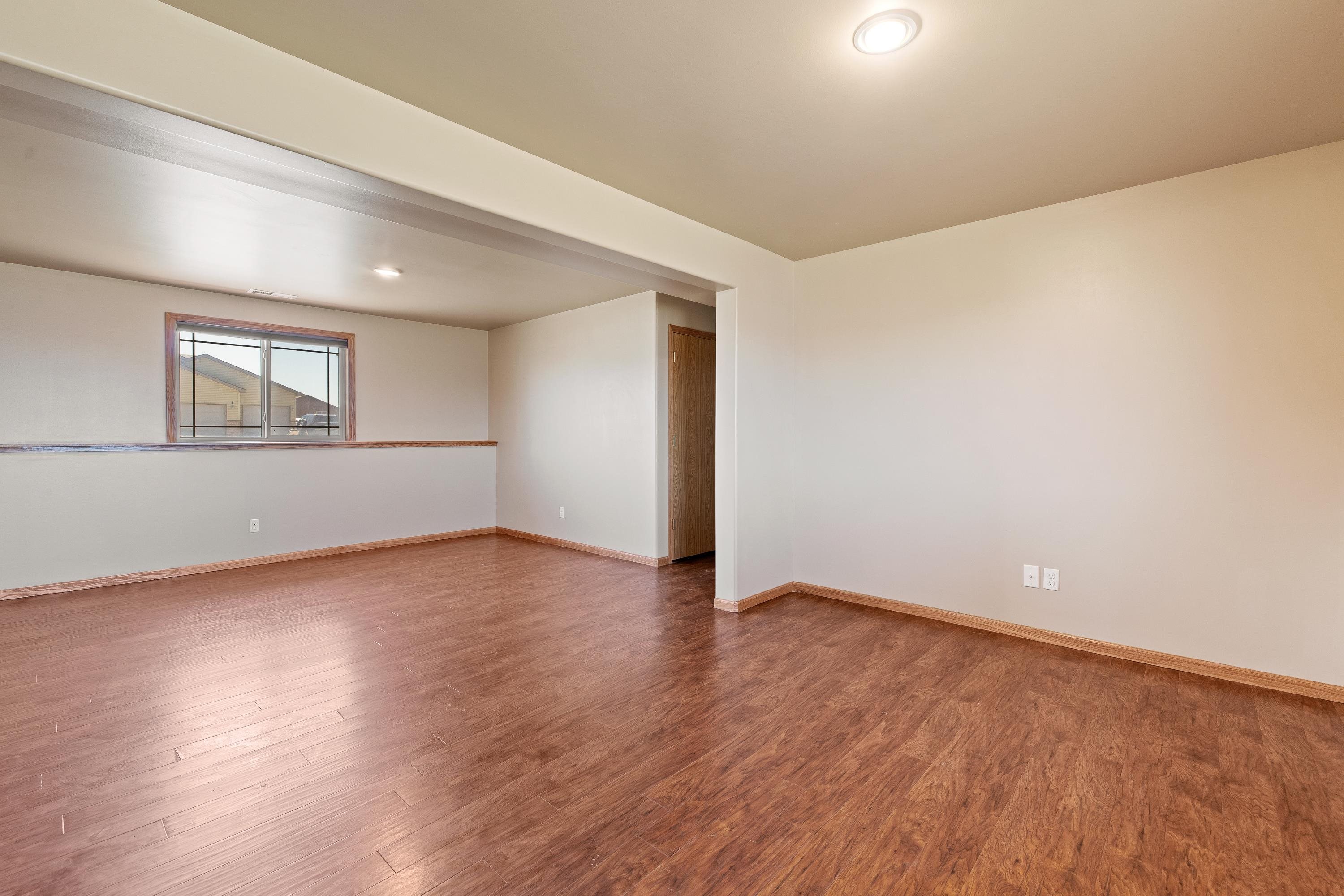 670 Airway Court Property Photo 18