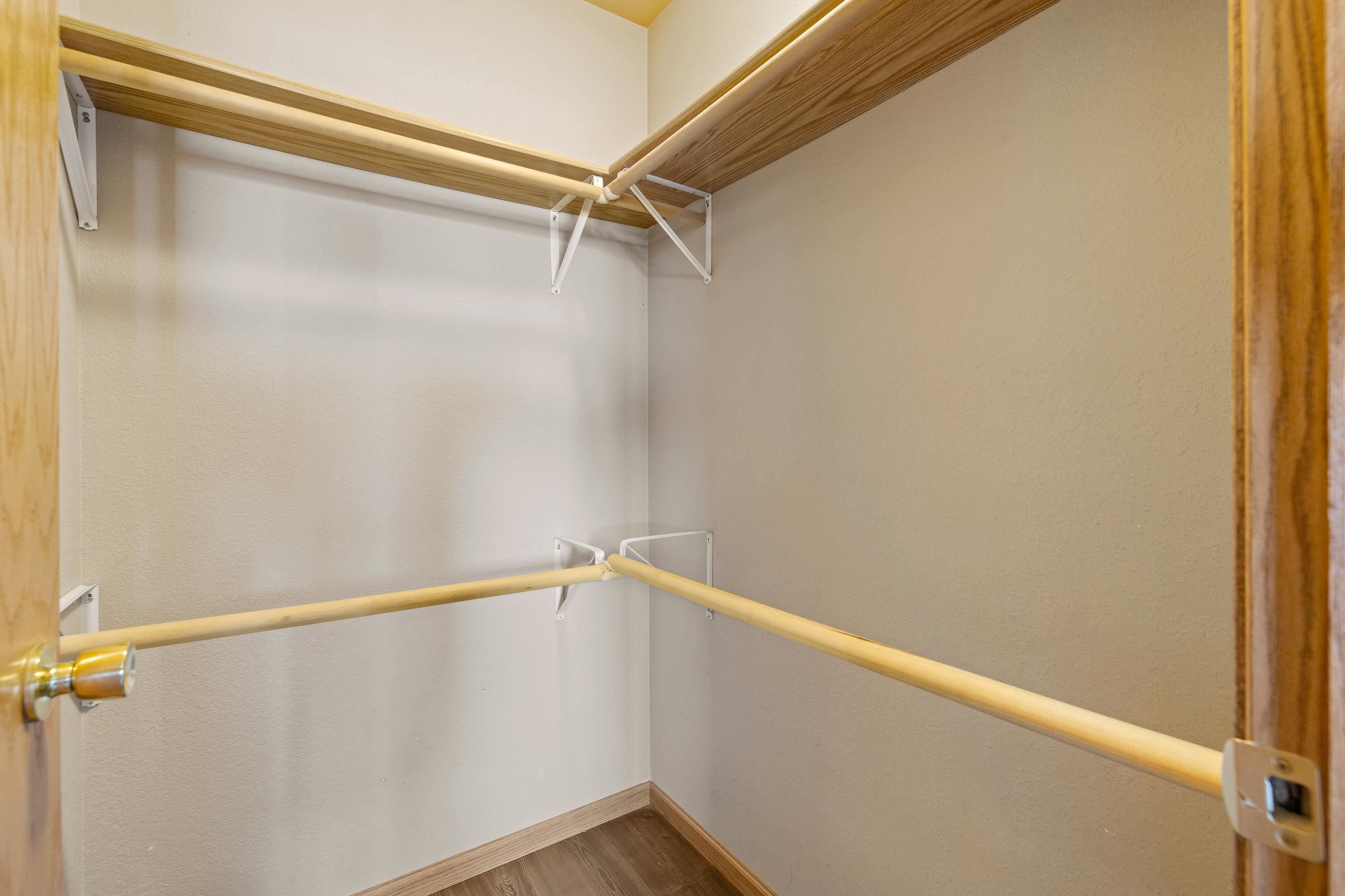 670 Airway Court Property Photo 24
