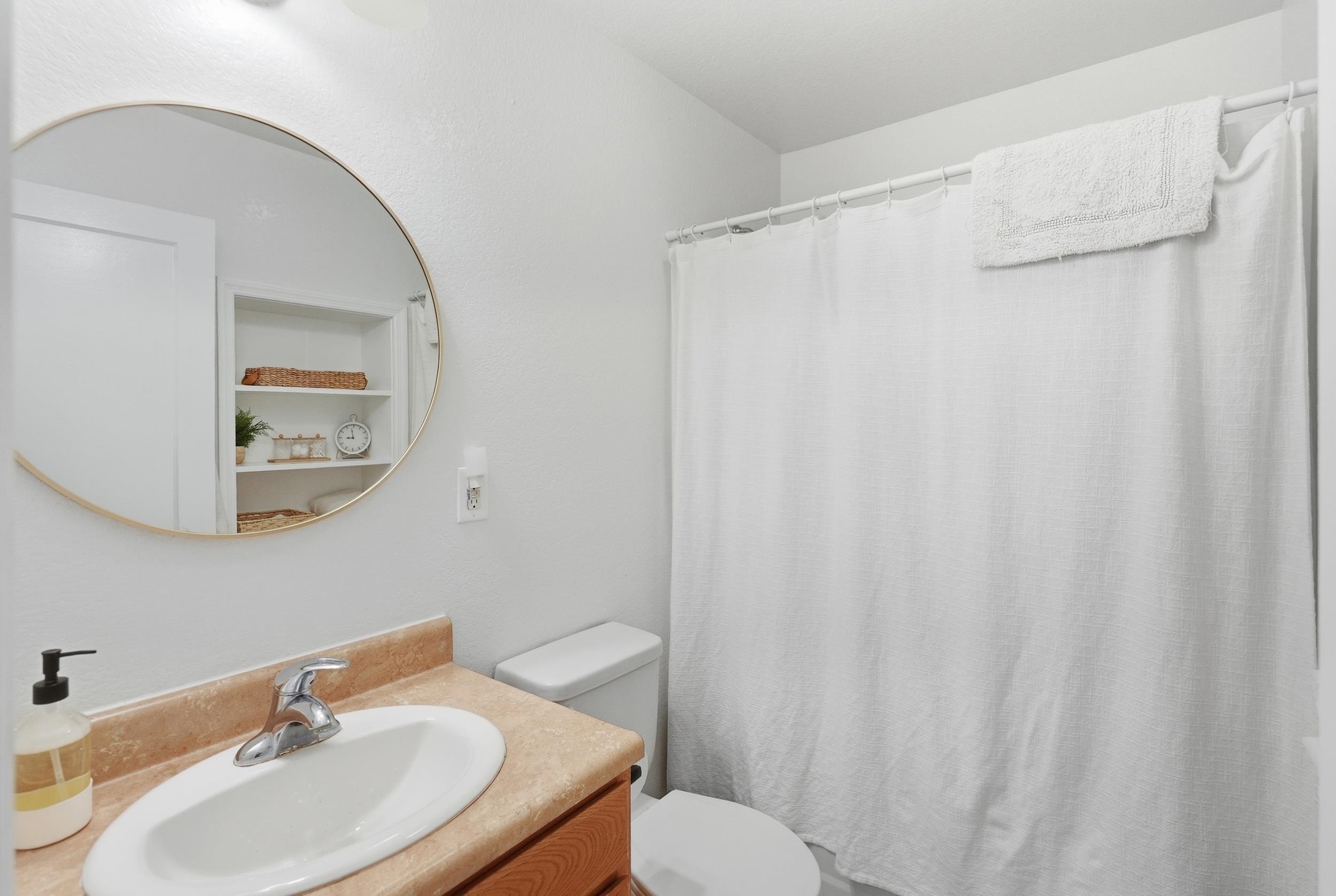 619 Lawrence Street Property Photo 22