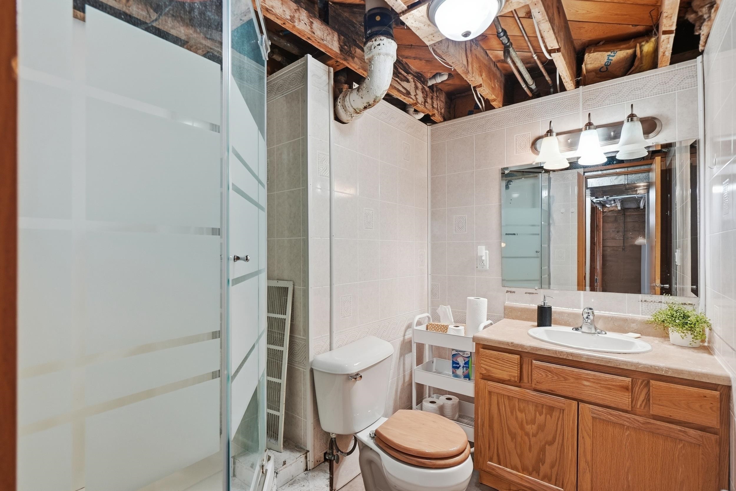 619 Lawrence Street Property Photo 26