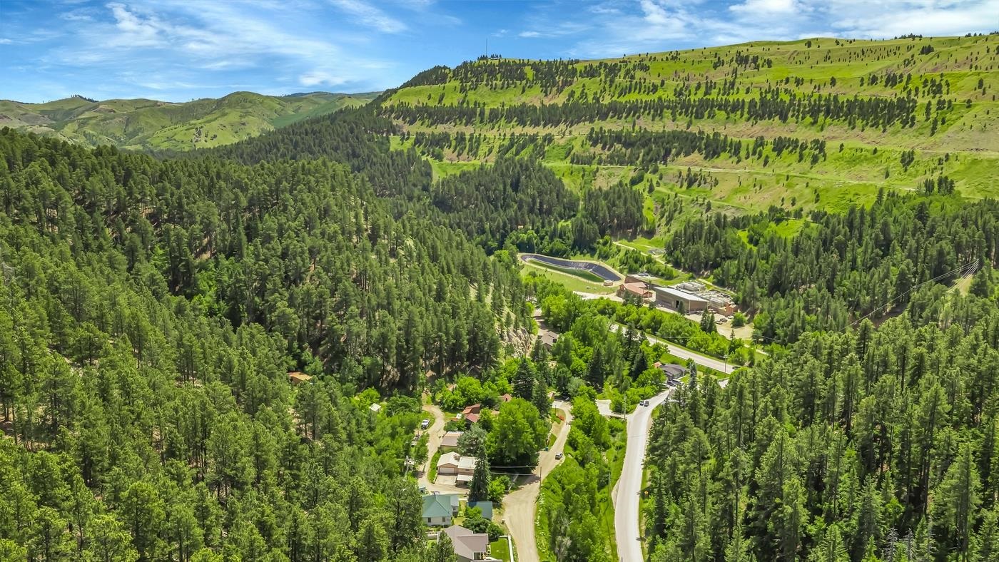 11476 Blacktail Bench Road Property Photo 31