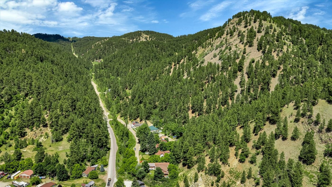 11476 Blacktail Bench Road Property Photo 32
