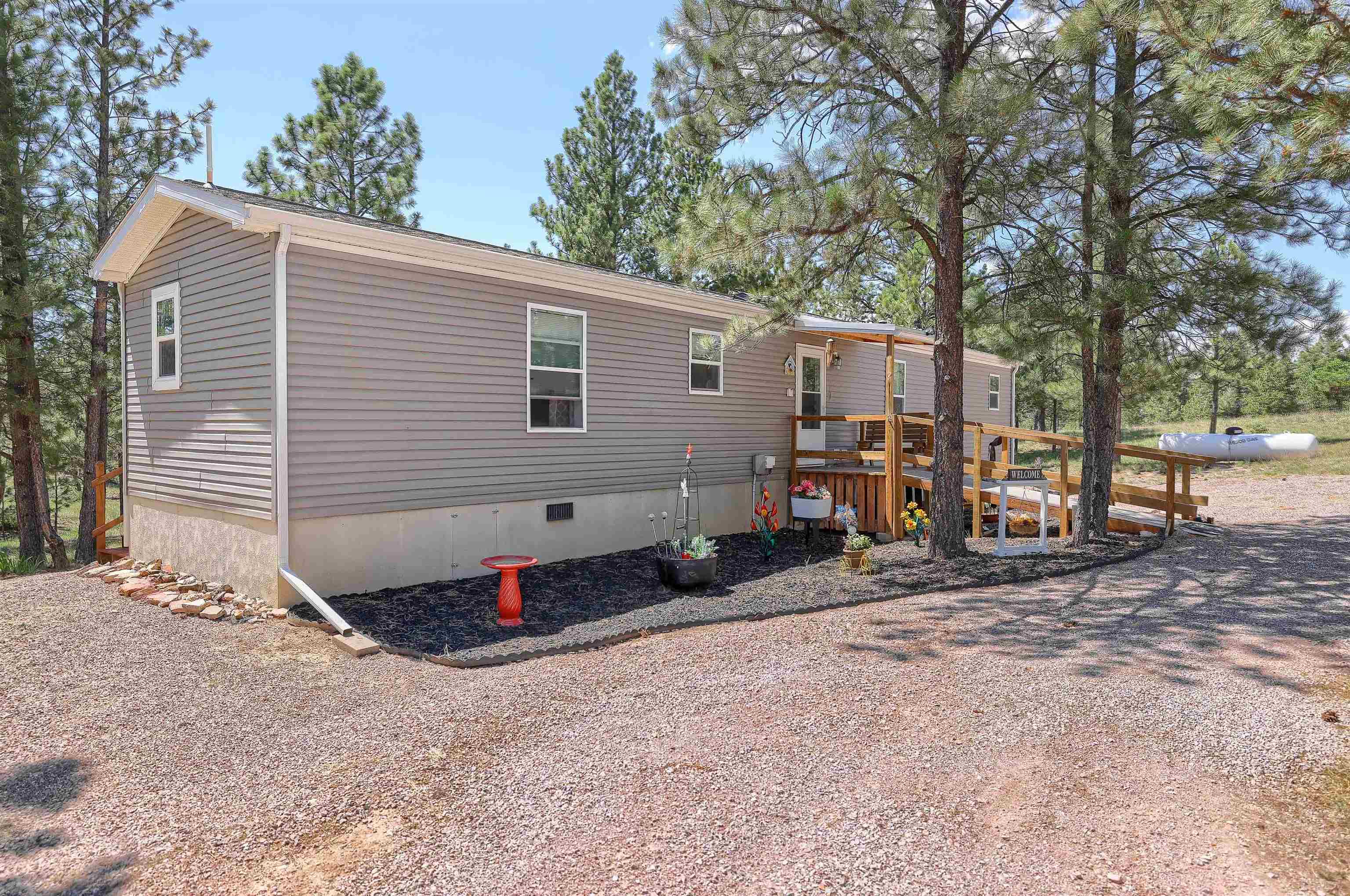 25555 Harriett Ward Road Property Photo 2