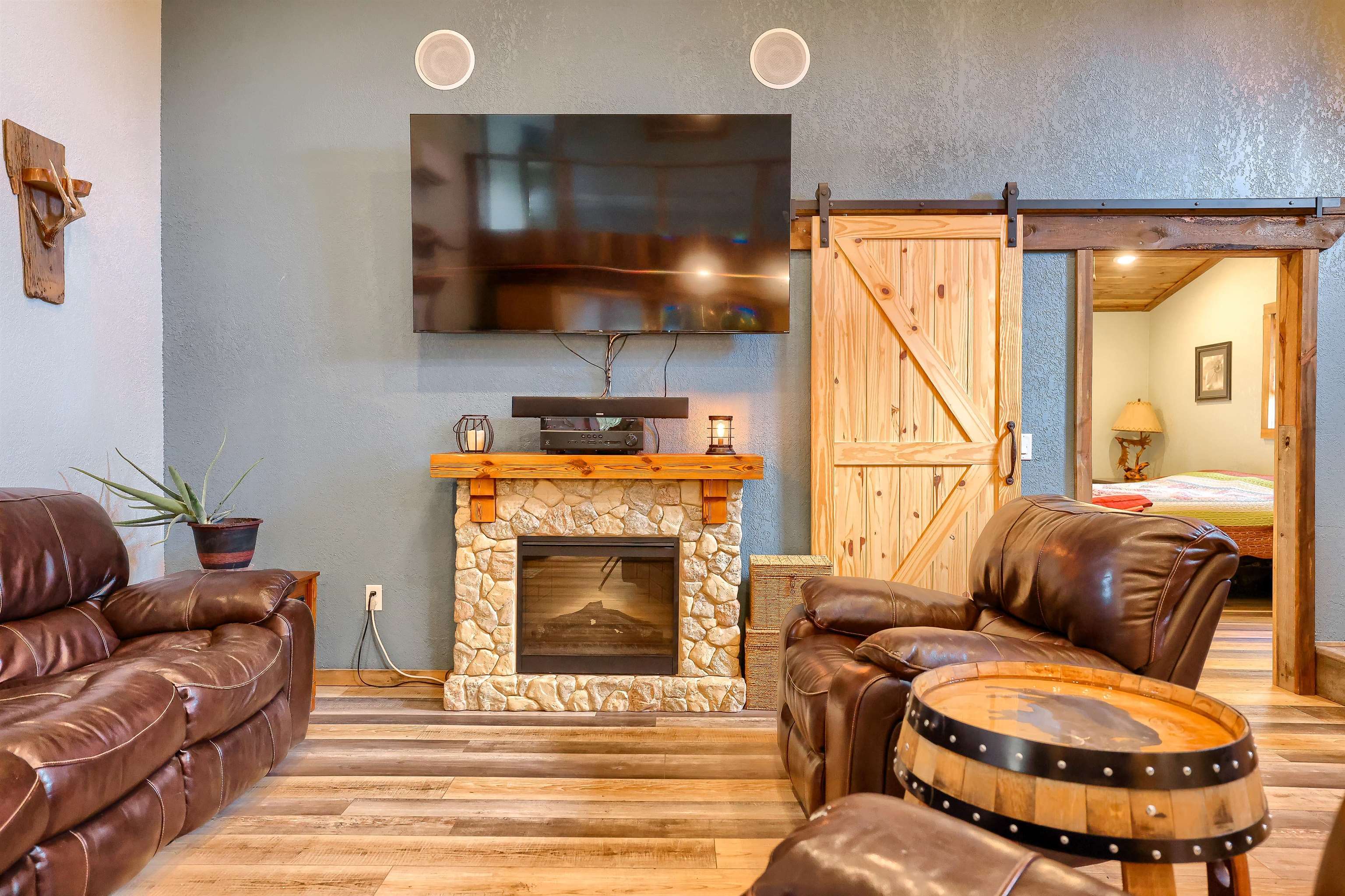 25563 Harriett Ward Road Property Photo 7