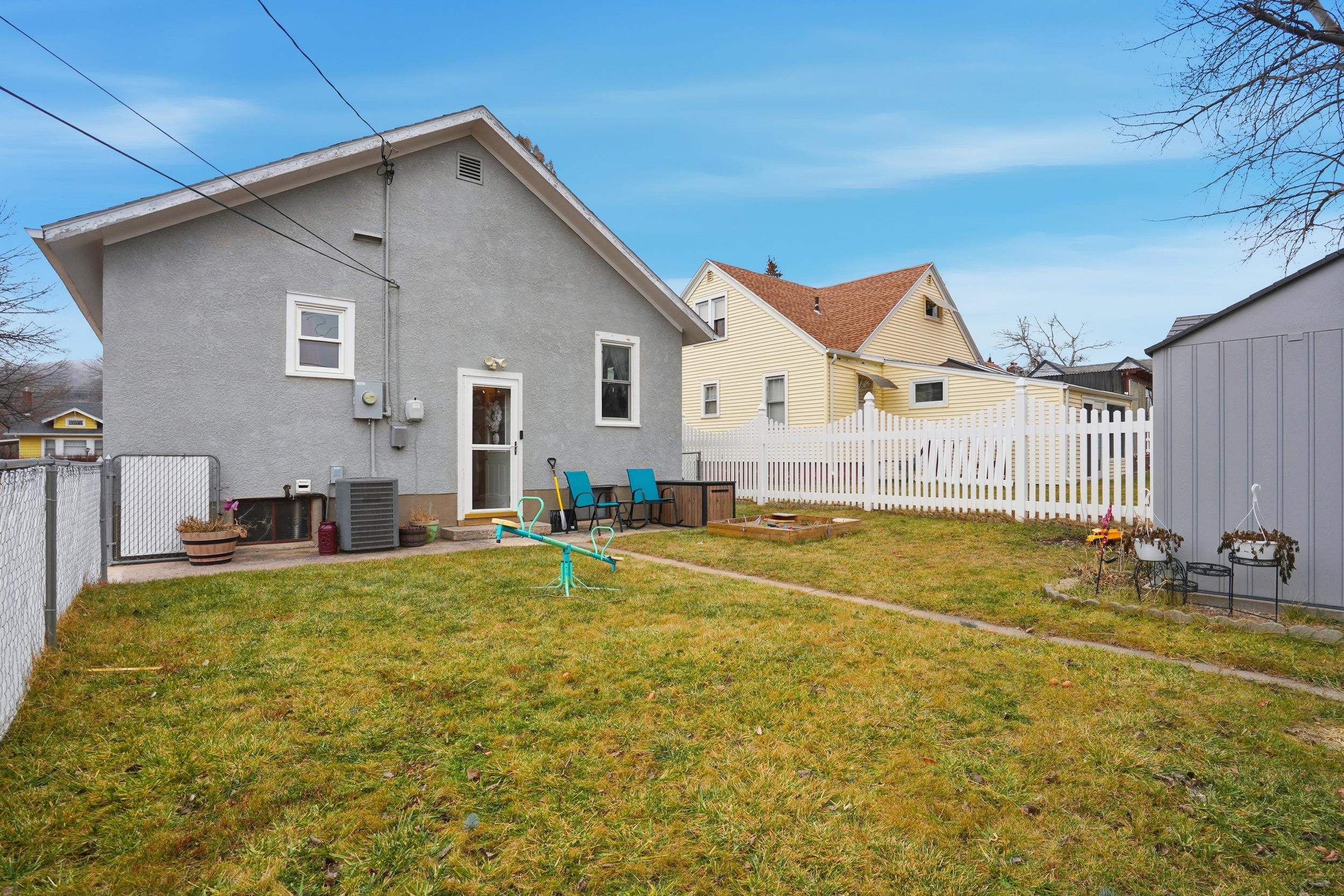 1927 Junction Avenue Property Photo 21