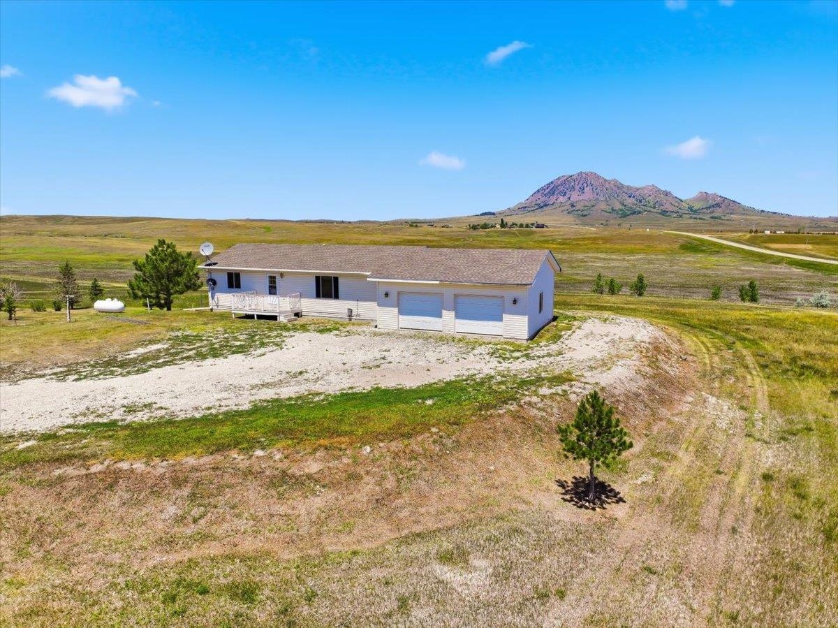 20491 Highway 79 Property Photo 2