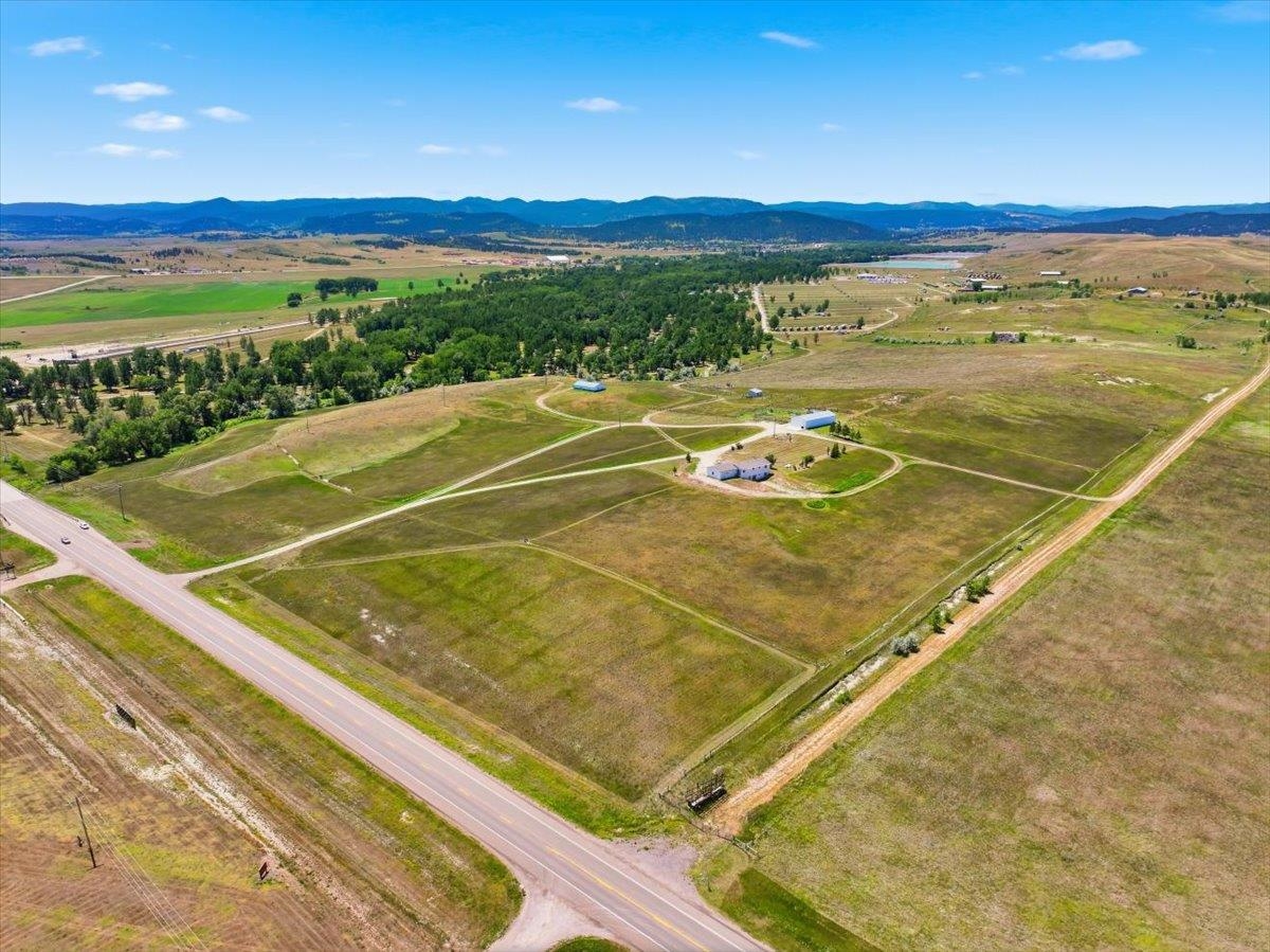 20491 Highway 79 Property Photo 19