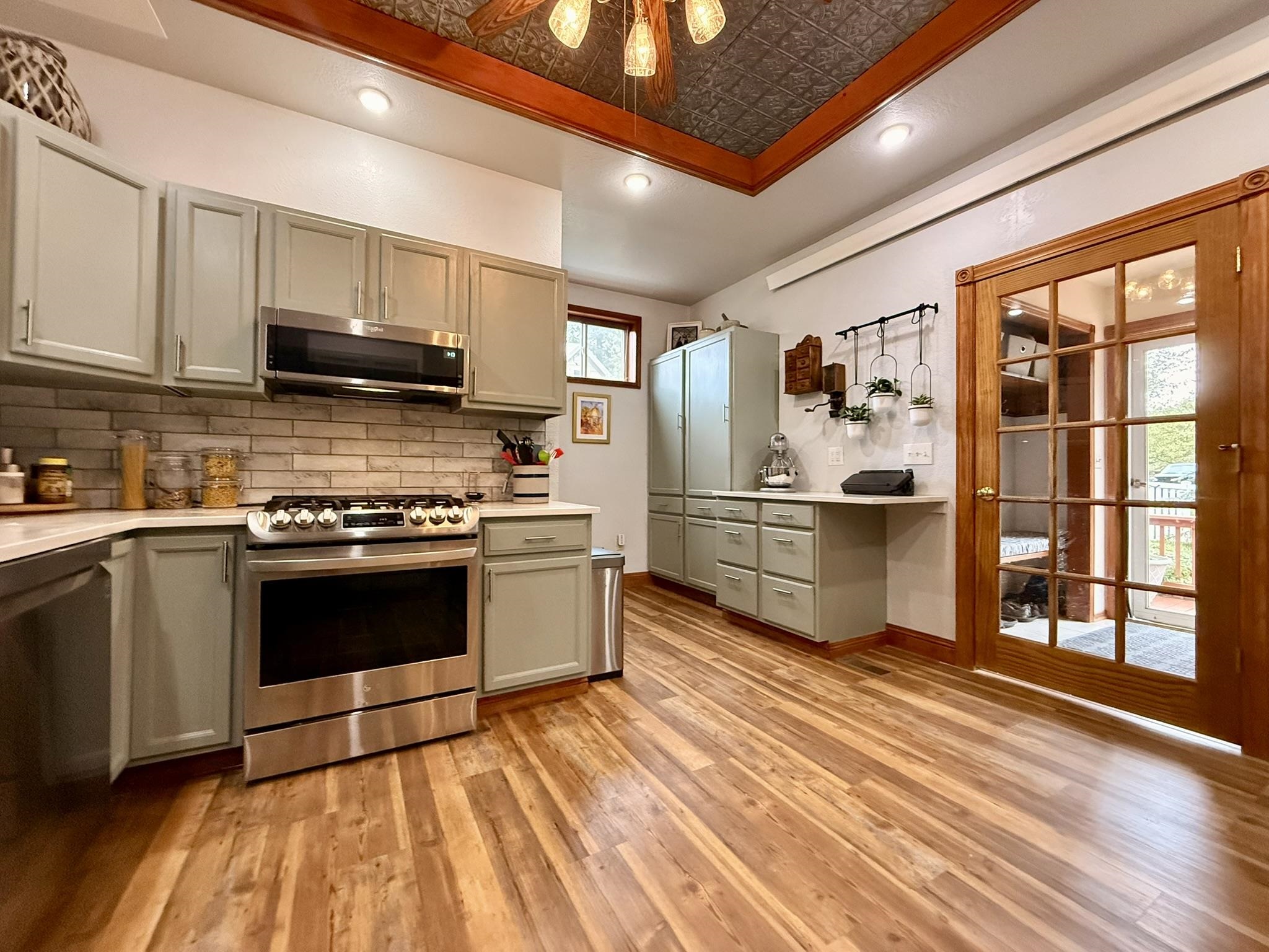 111 Curnow Street Property Photo 3
