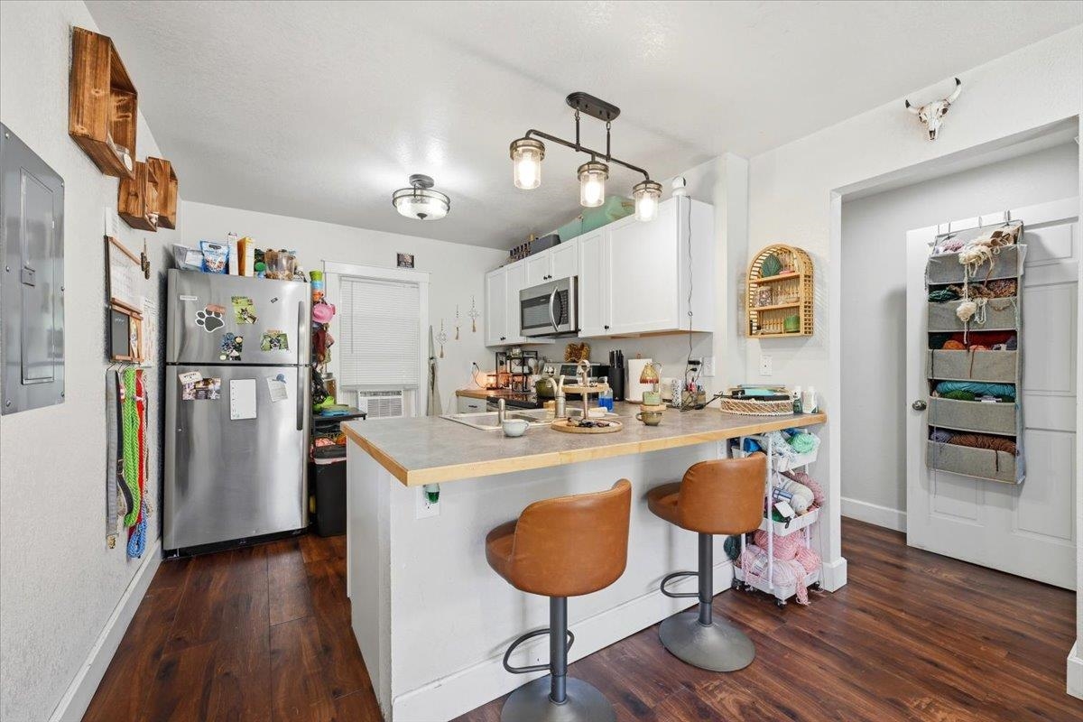 324 White Street Property Photo 18
