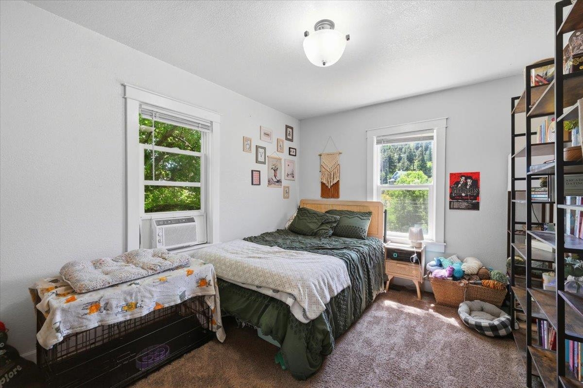 324 White Street Property Photo 22