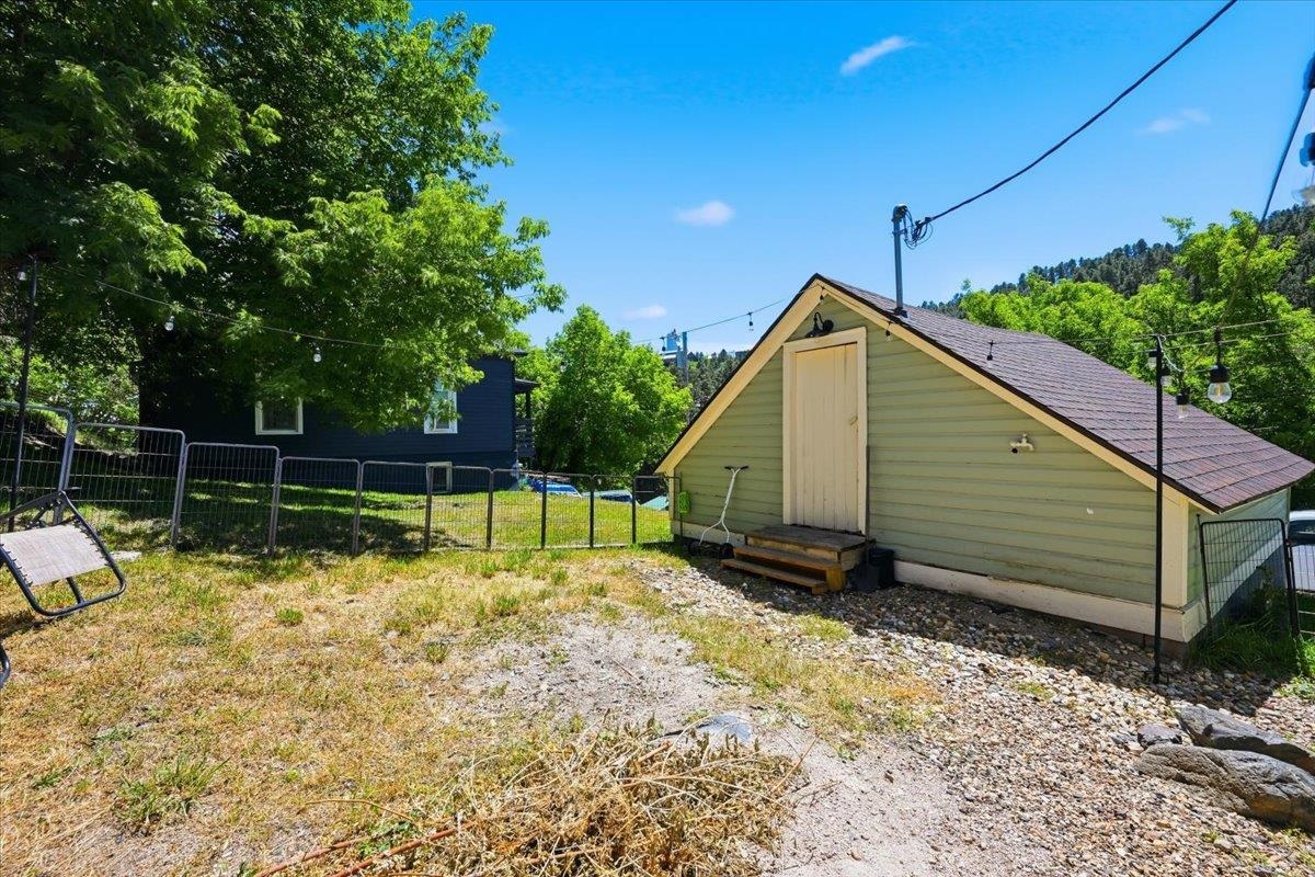 324 White Street Property Photo 26