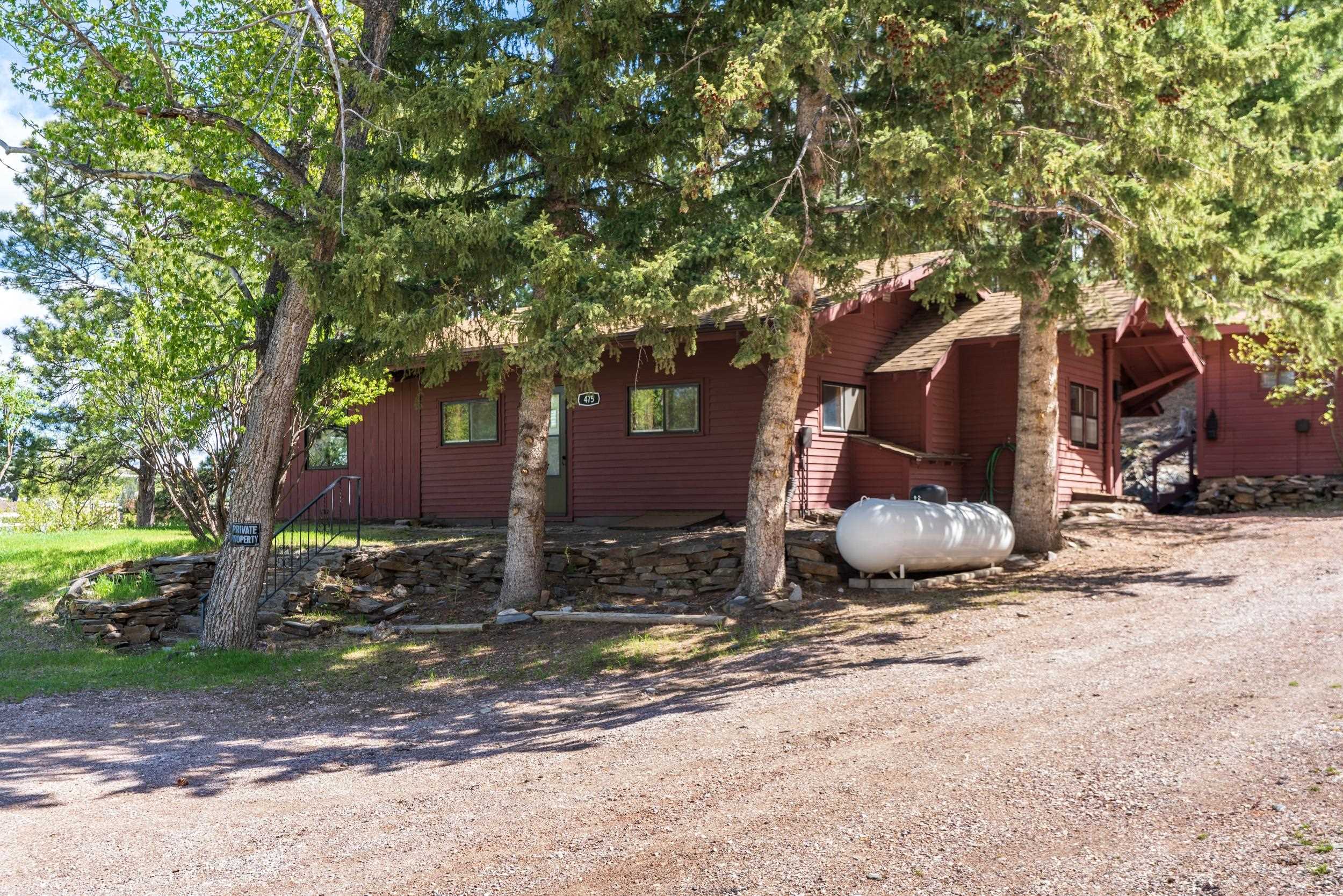 475 Gordon Street Property Photo 1