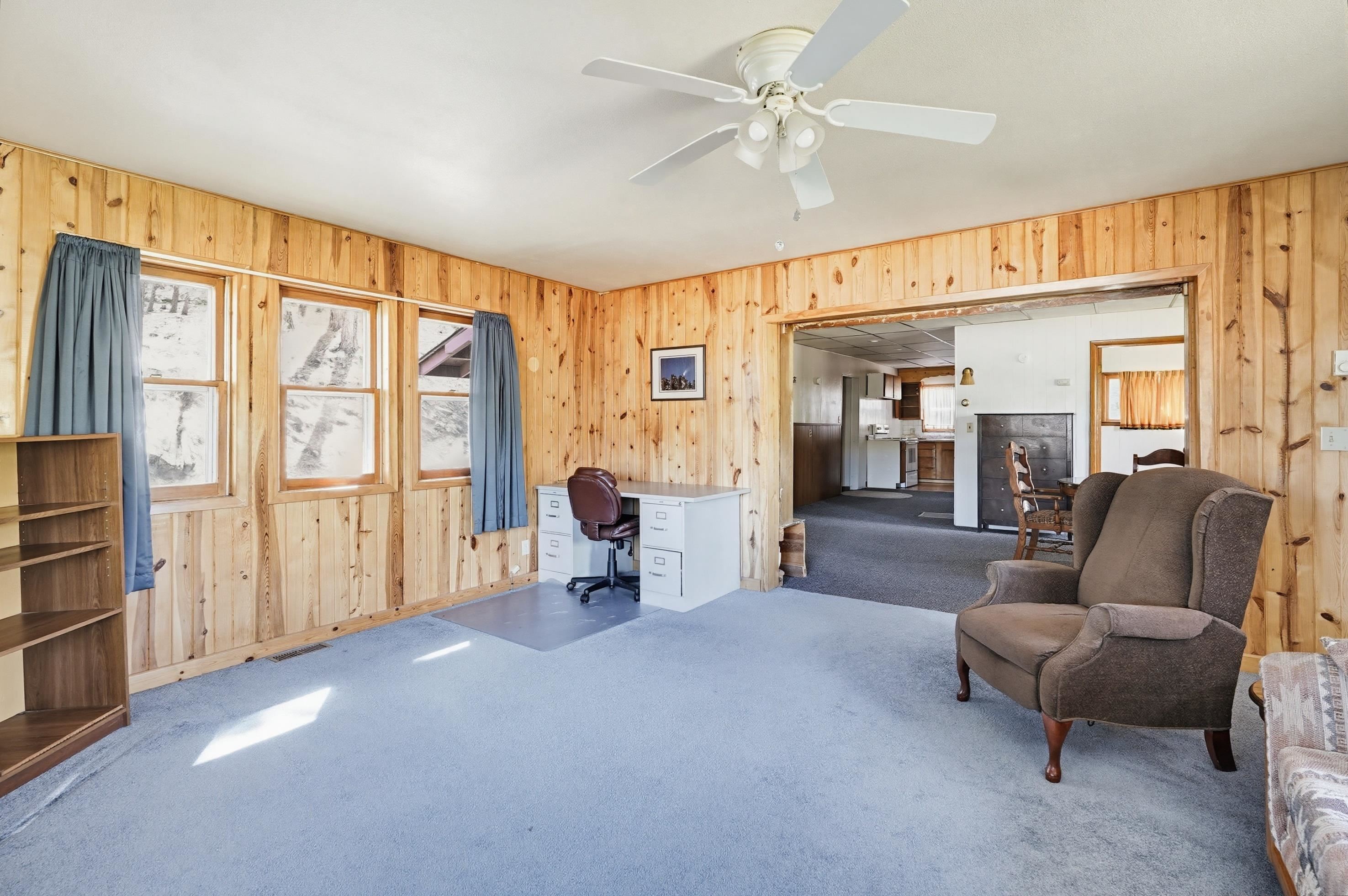 475 Gordon Street Property Photo 8