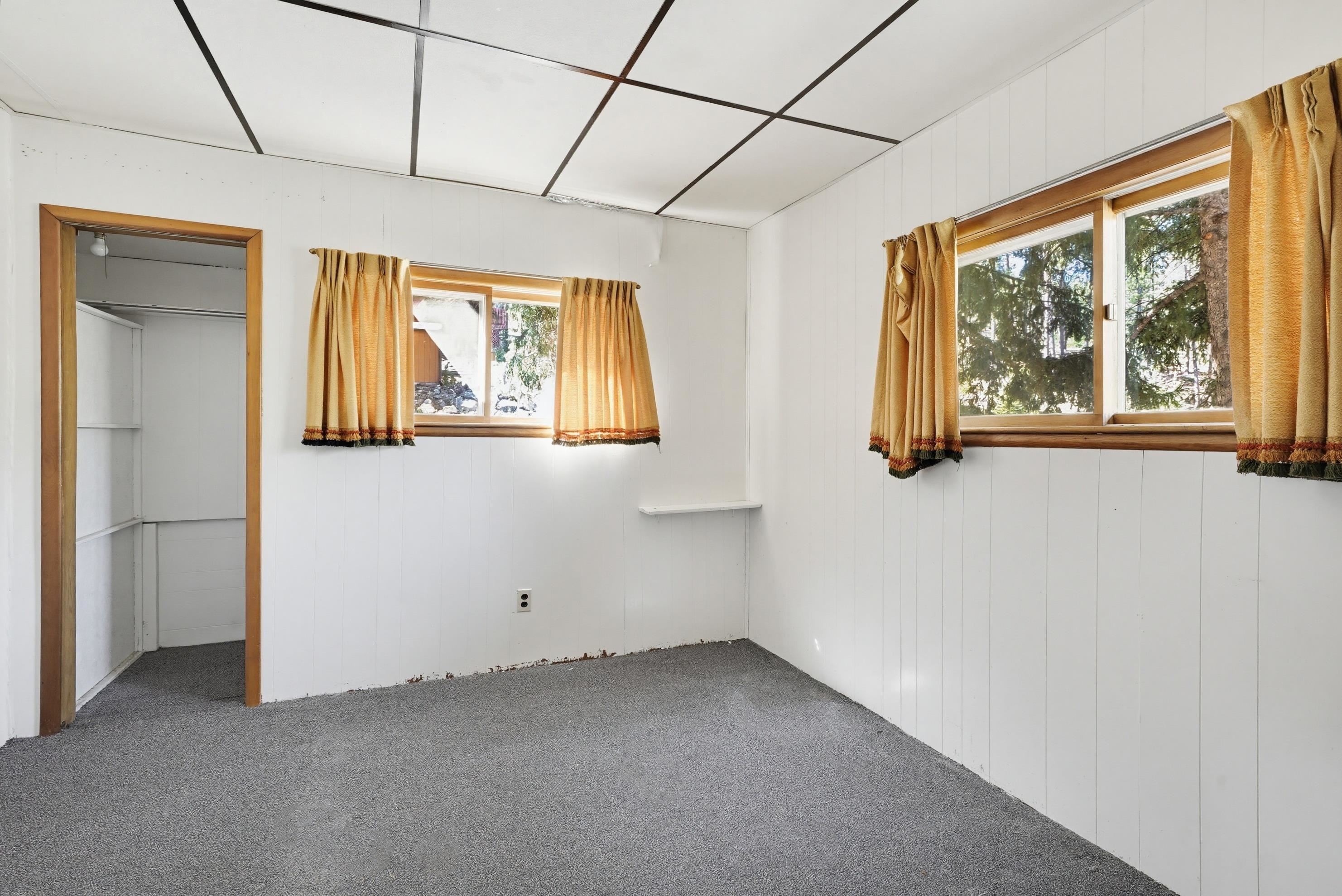 475 Gordon Street Property Photo 18