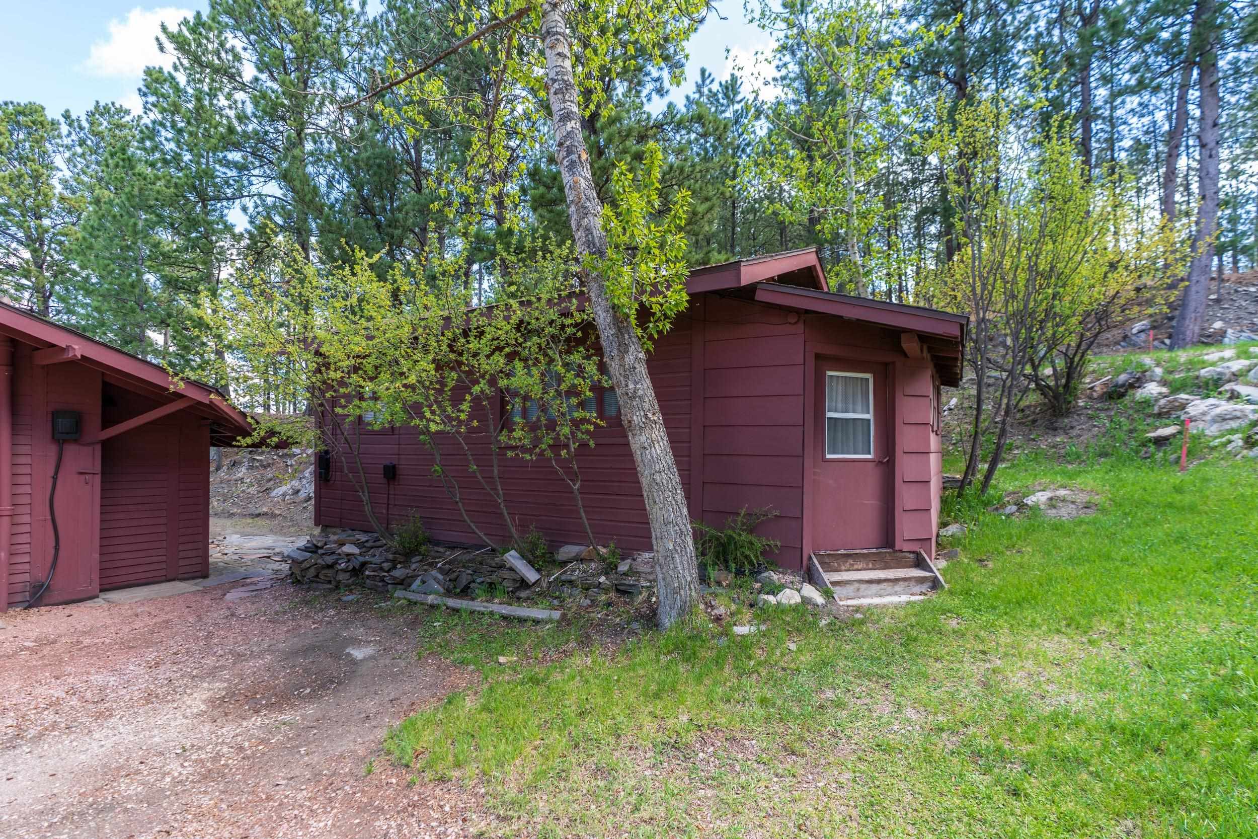 475 Gordon Street Property Photo 22