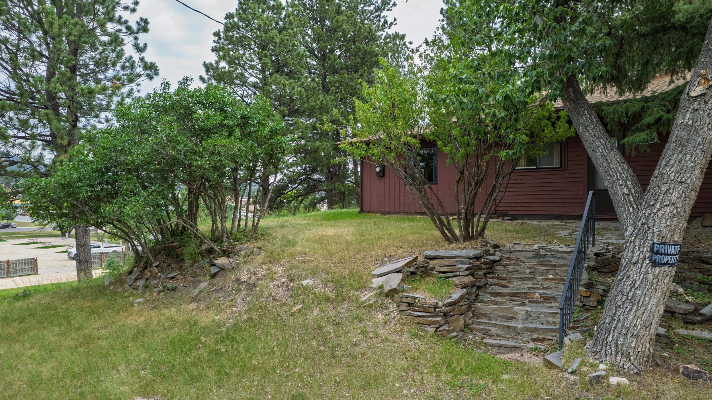475 Gordon Street Property Photo 29