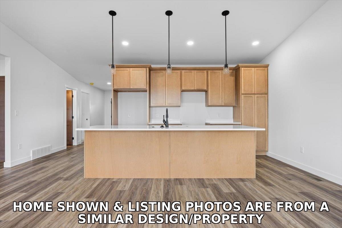 4832 Pahlmeyer Drive Property Photo 8