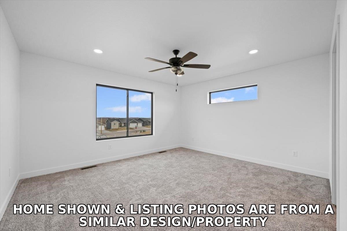 4832 Pahlmeyer Drive Property Photo 16