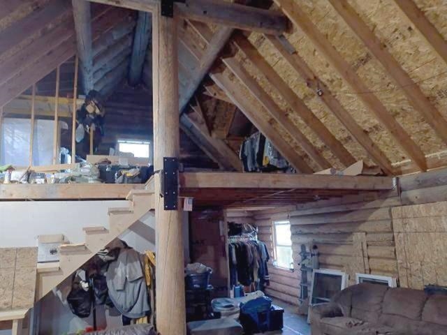 21319 Cabin Road Property Photo 9