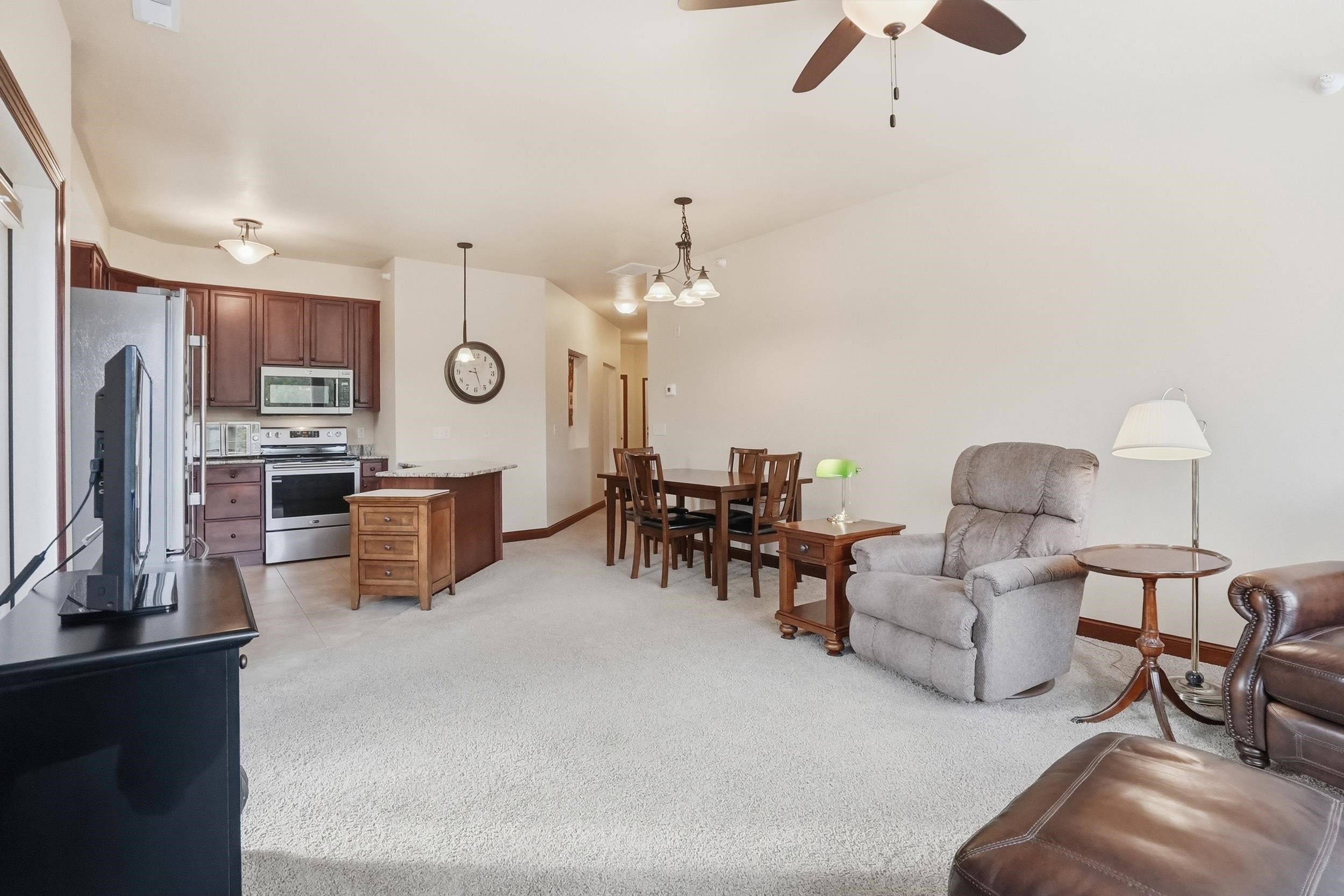 4027 Fairway Hills Property Photo 6