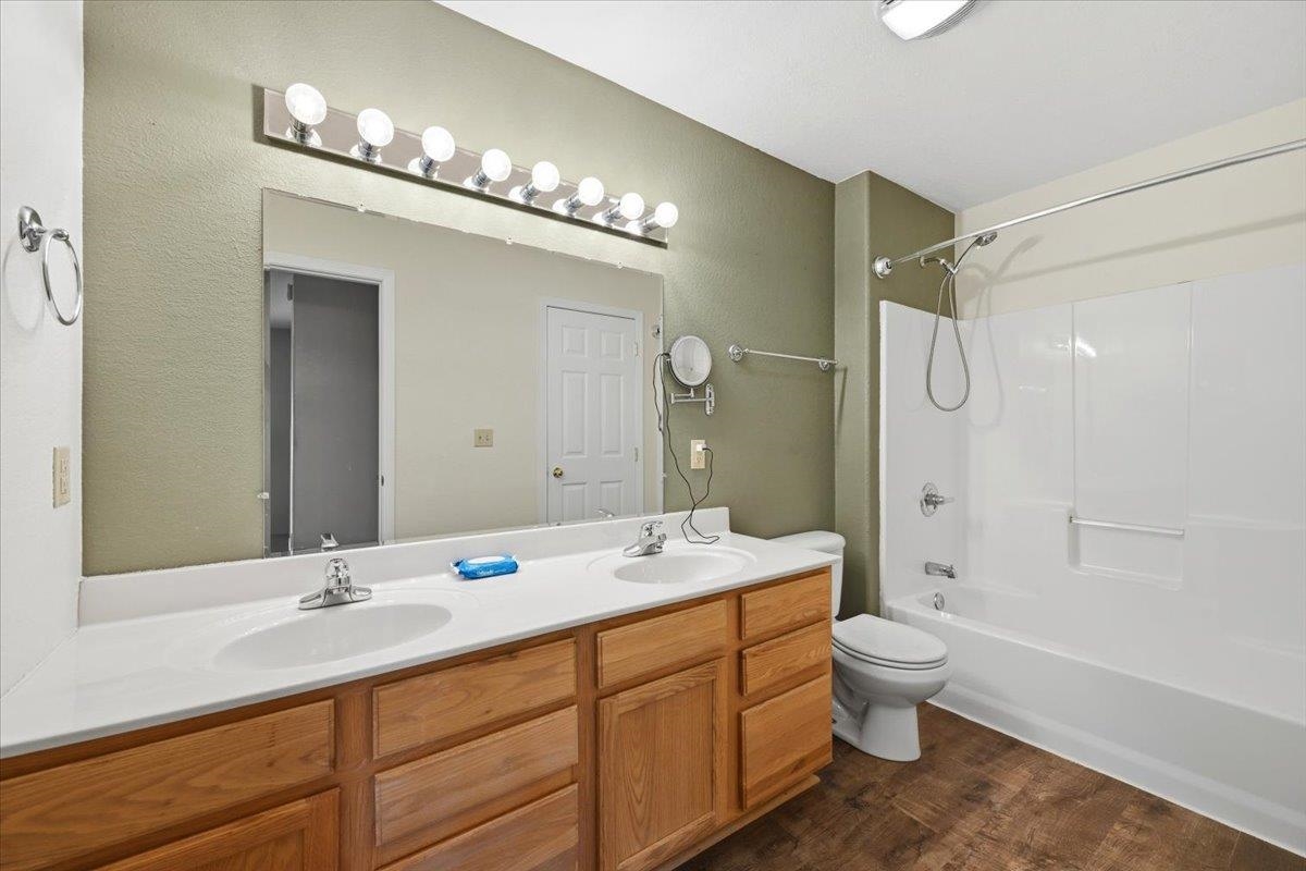1826 Sugar Creek Place Property Photo 15