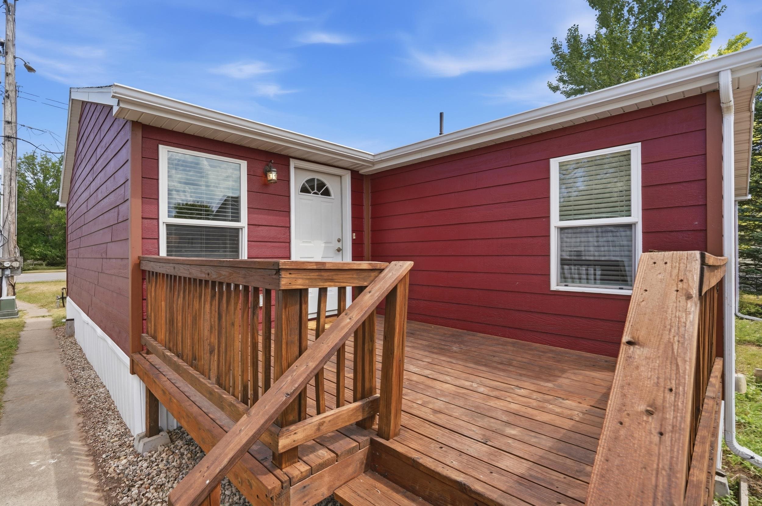 360 Hillsview Road Property Photo 3