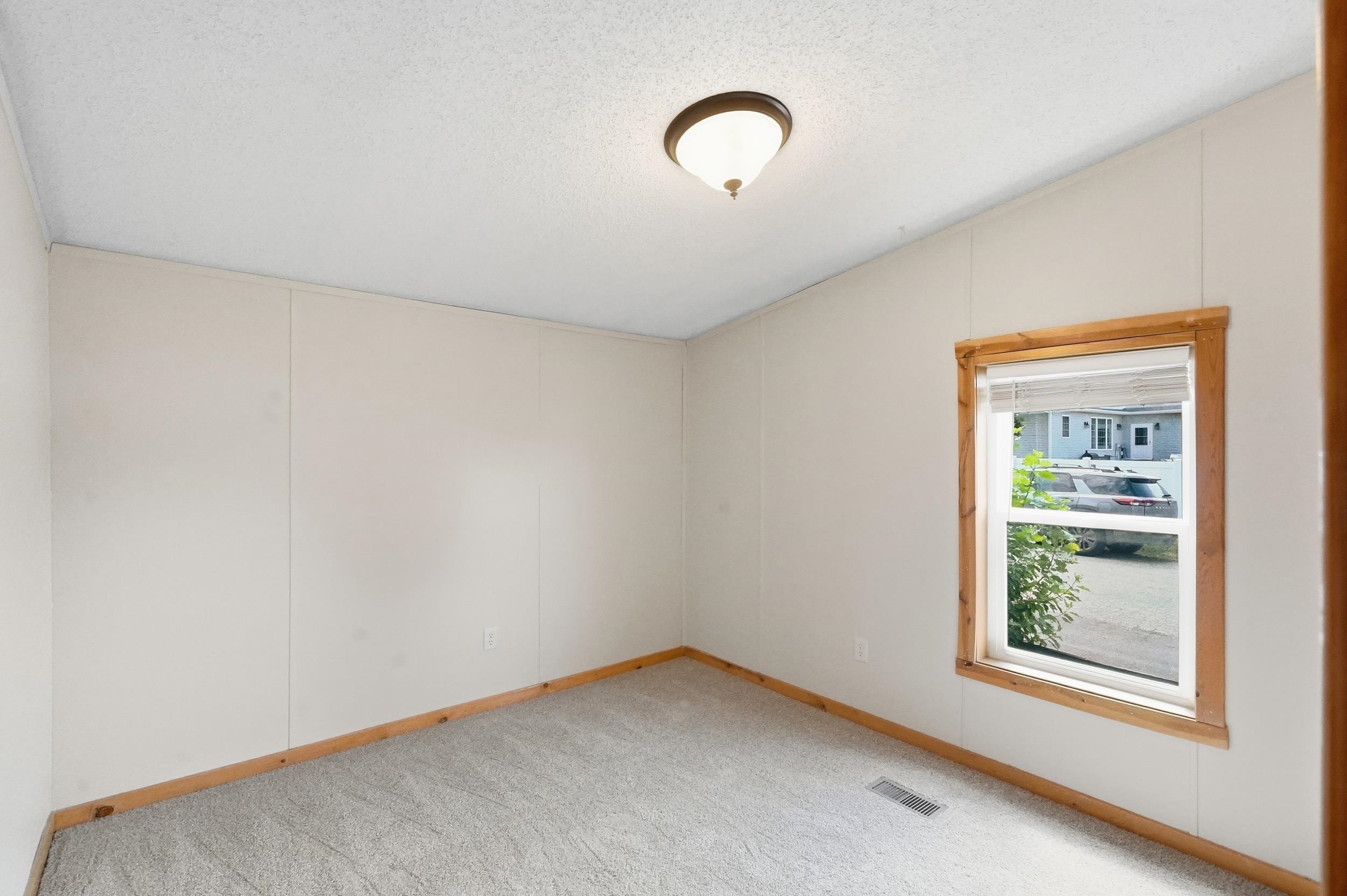 360 Hillsview Road Property Photo 23