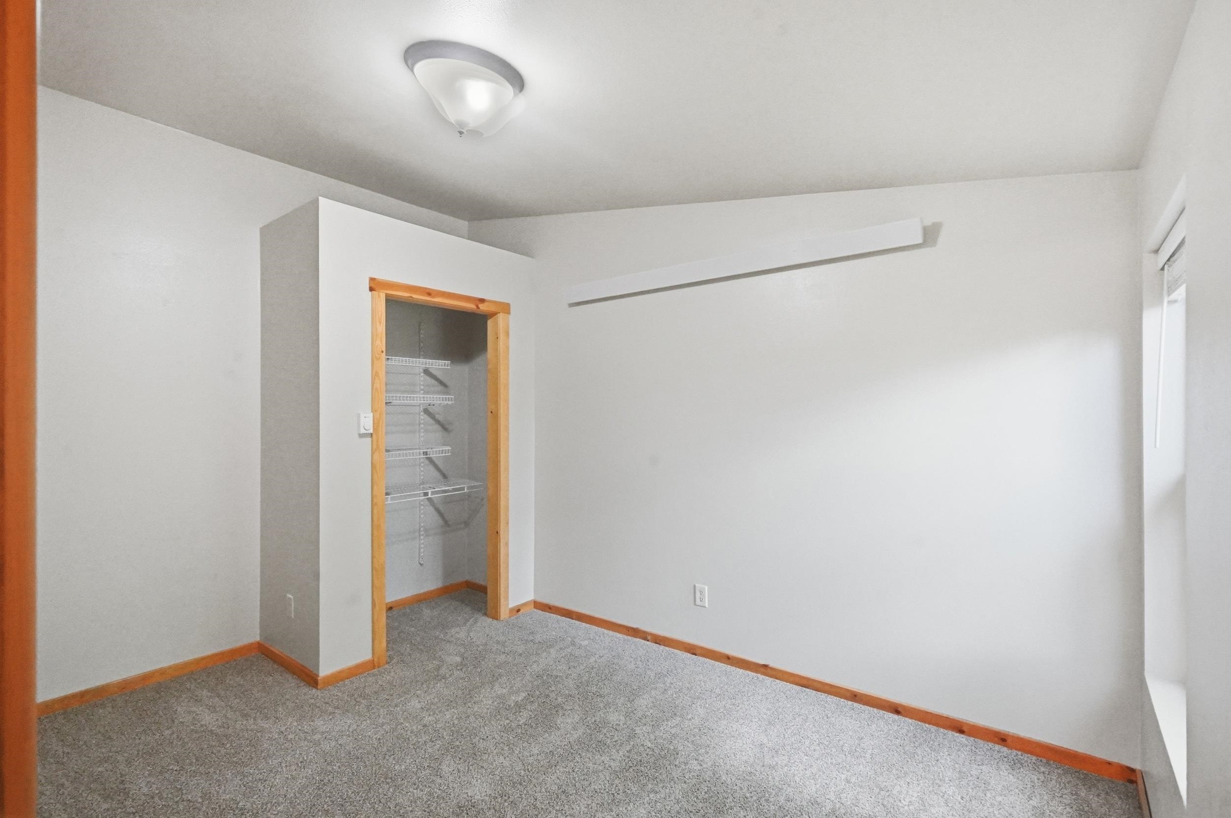 360 Hillsview Road Property Photo 25