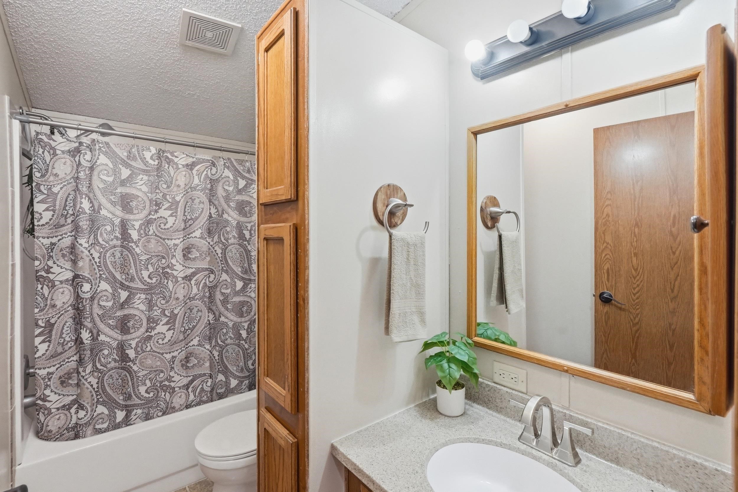 360 Hillsview Road Property Photo 26