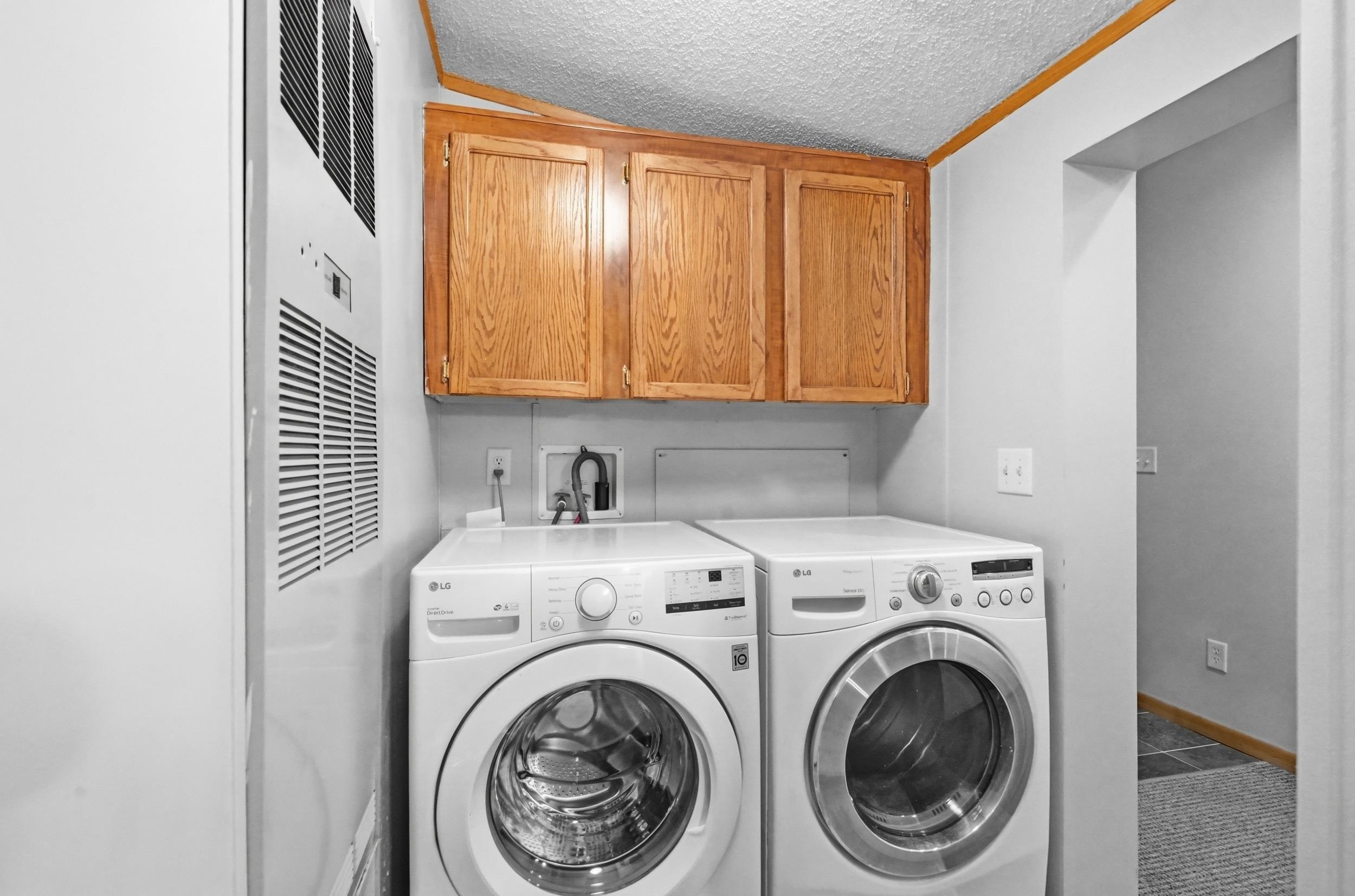 360 Hillsview Road Property Photo 27