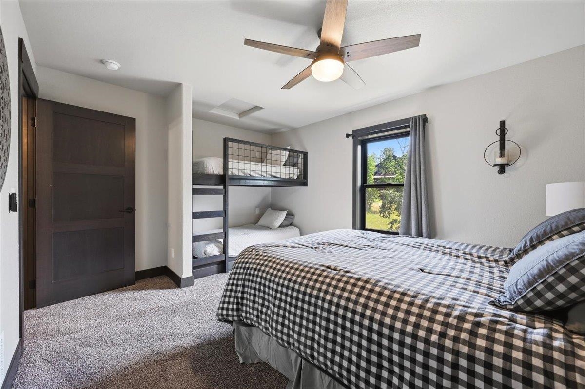 21292 Embers Way Property Photo 21
