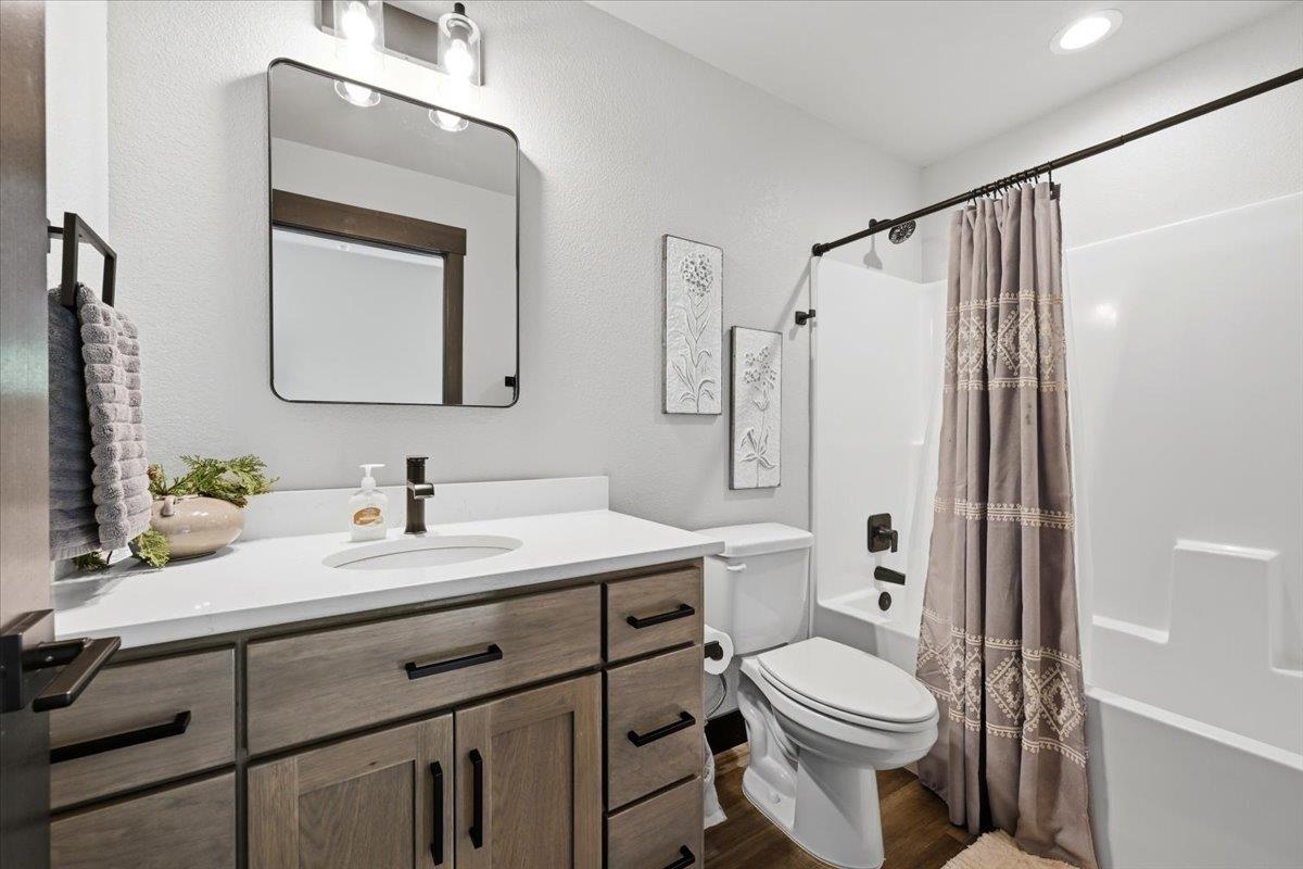 21292 Embers Way Property Photo 22