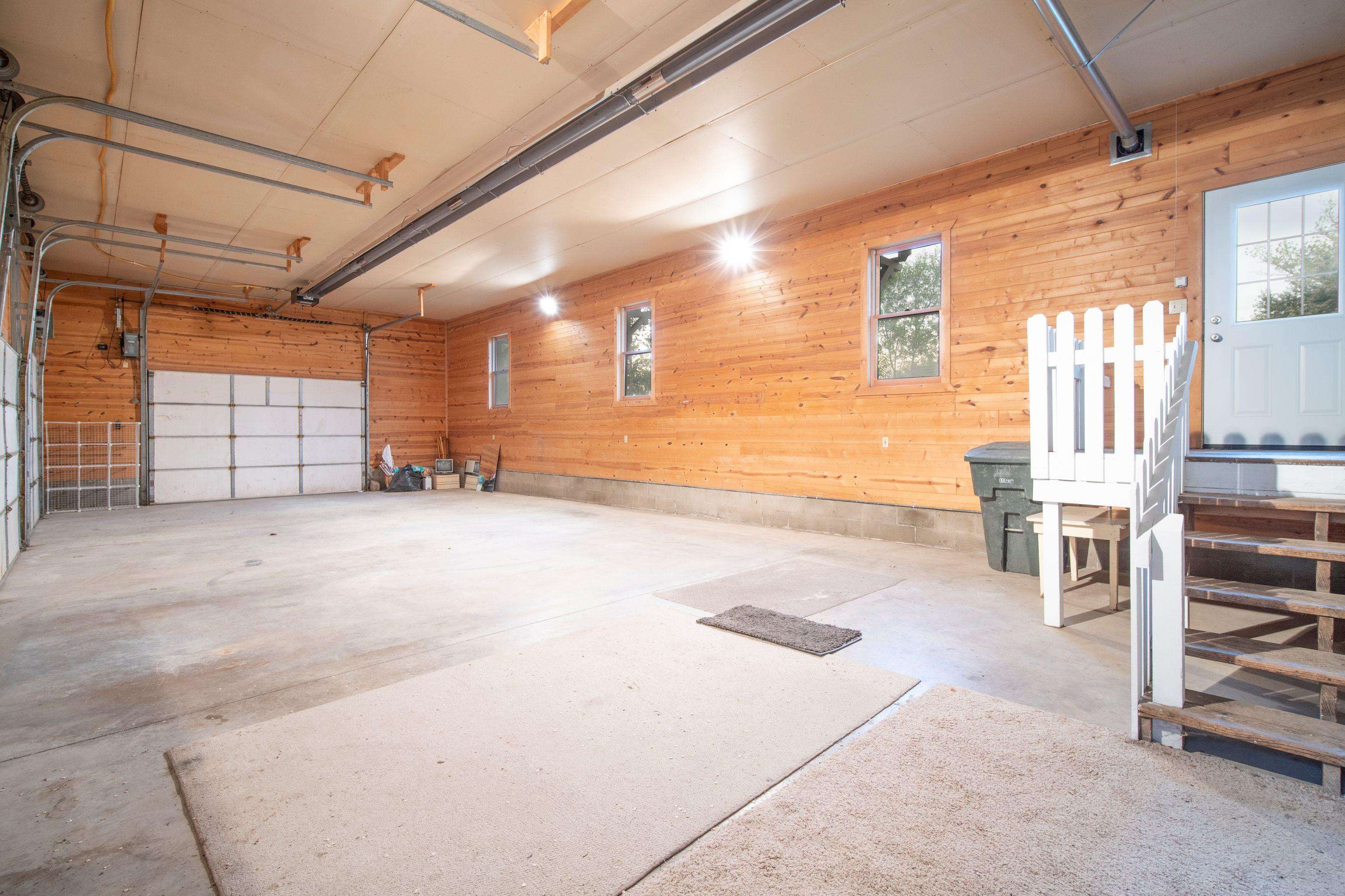 835 Harding Street Property Photo 47