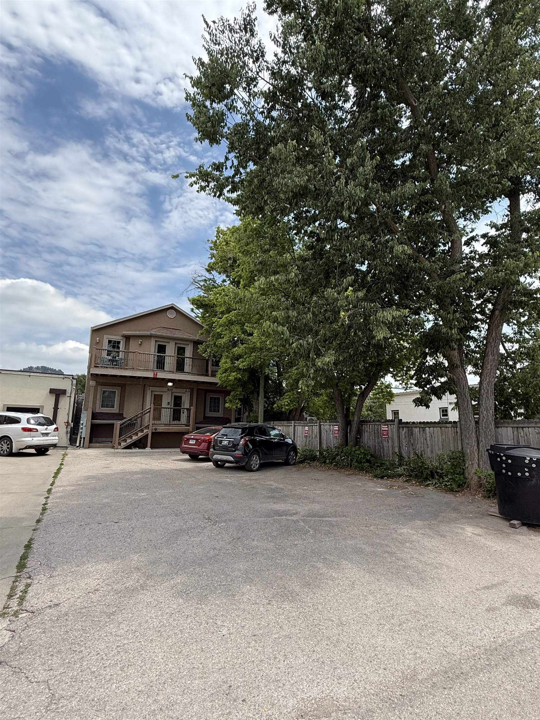 517 N Main Street Property Photo 7