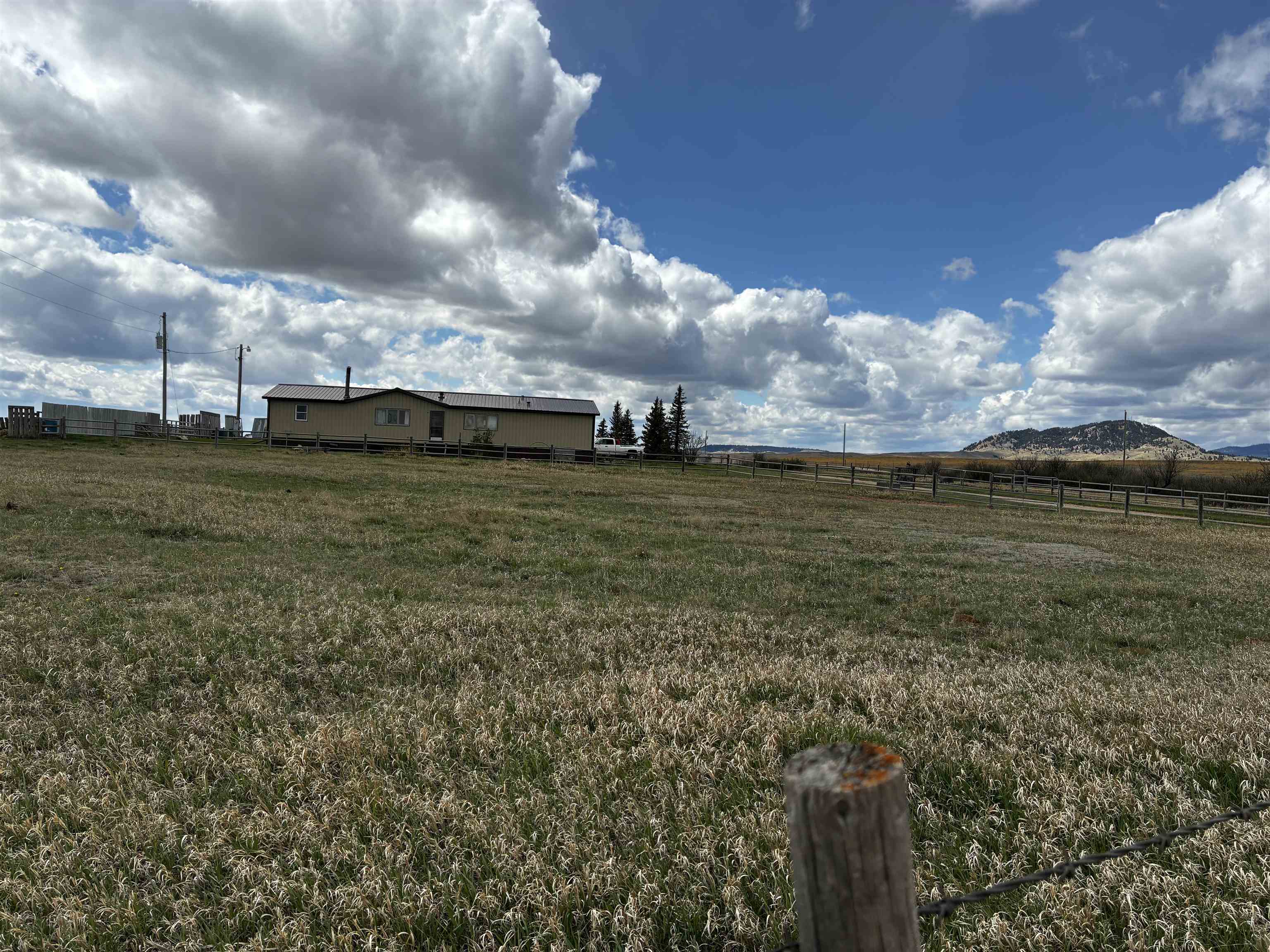 2323 Highway 585 Property Photo 5