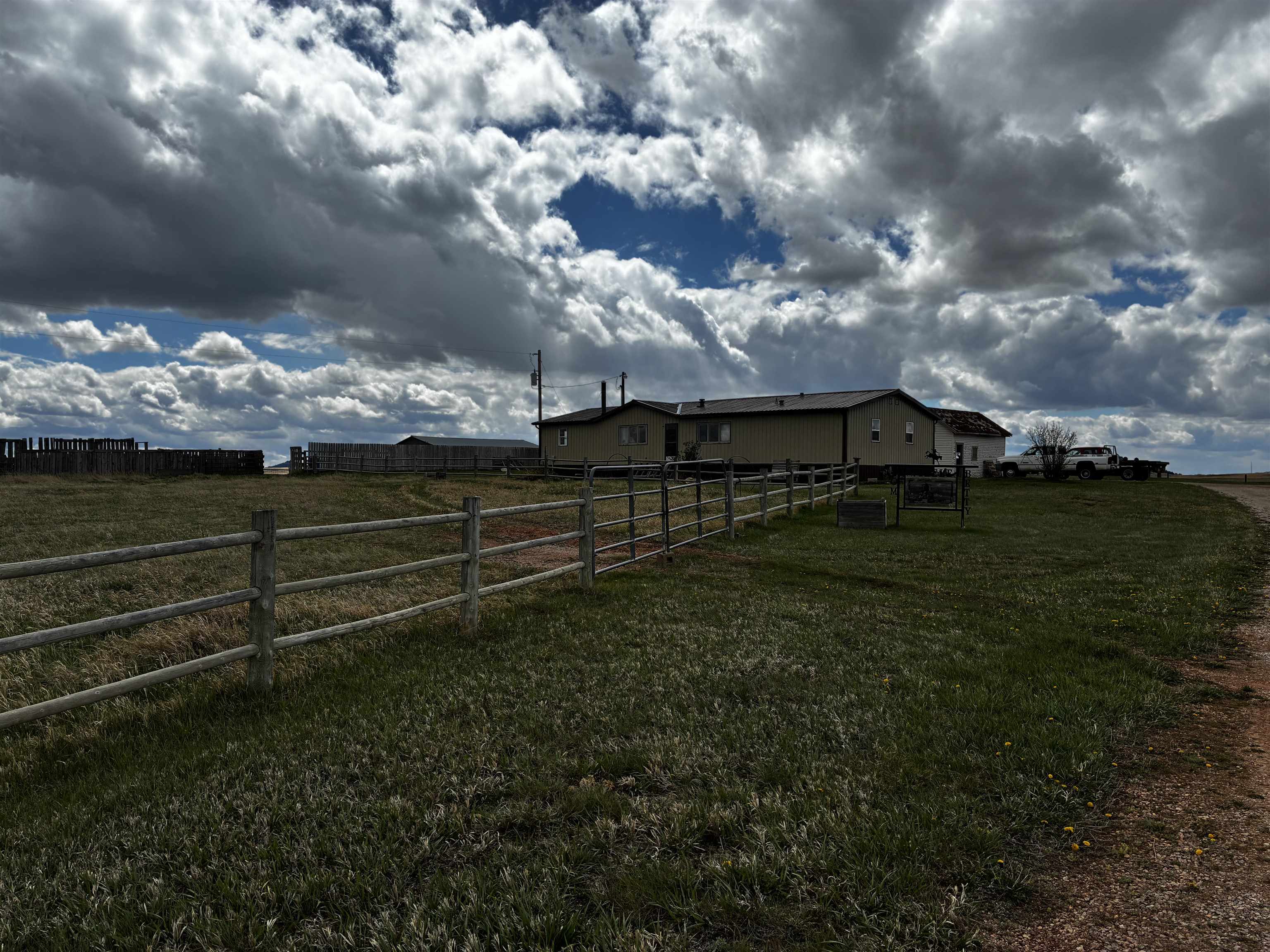 2323 Highway 585 Property Photo 1