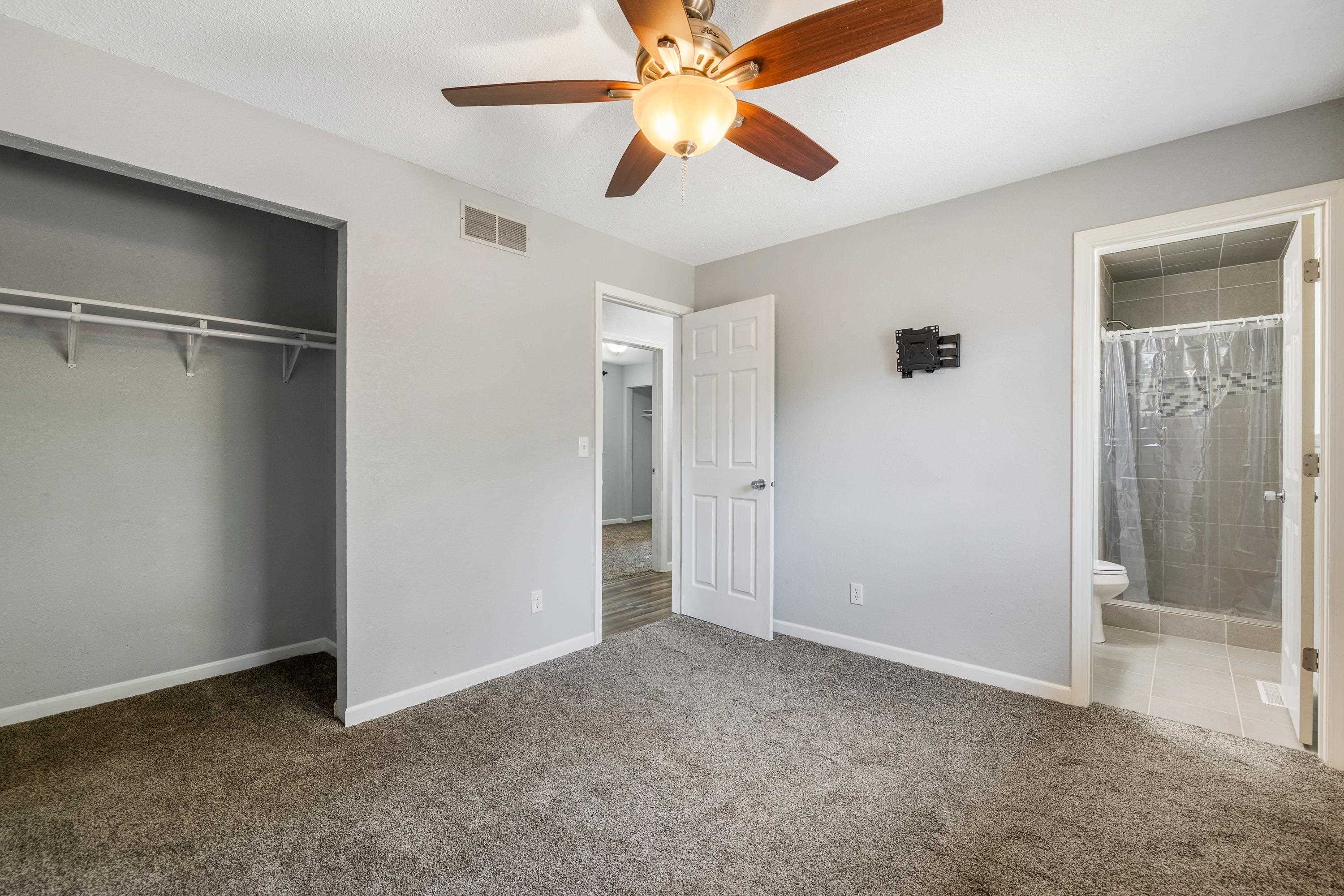 4004 Sherry Court Property Photo 13