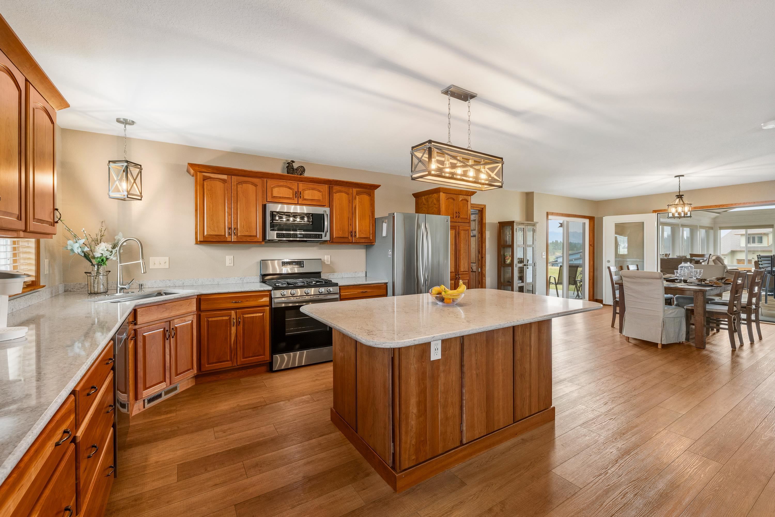 316 Rose Quartz Place Property Photo 4