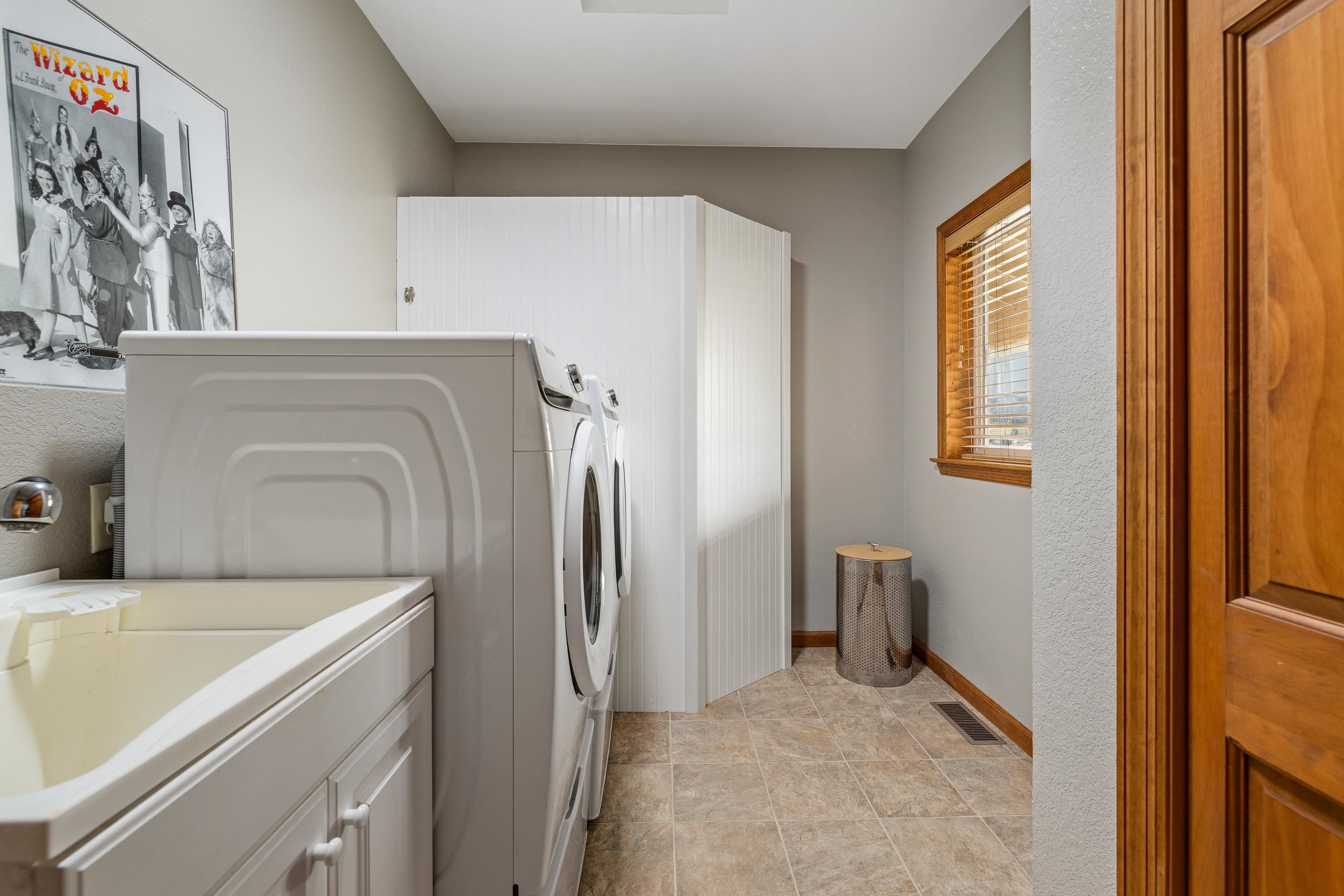 316 Rose Quartz Place Property Photo 32