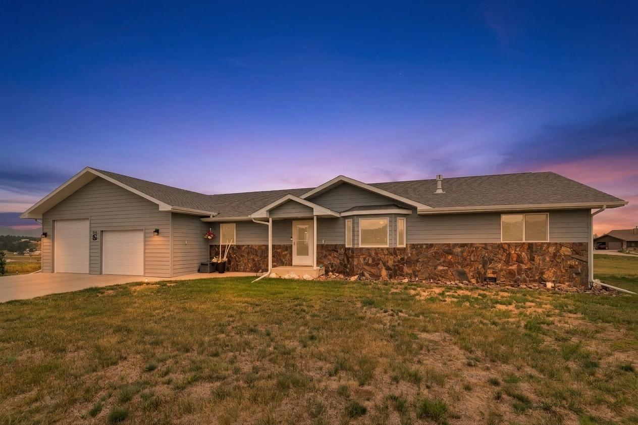 316 Rose Quartz Place Property Photo 39