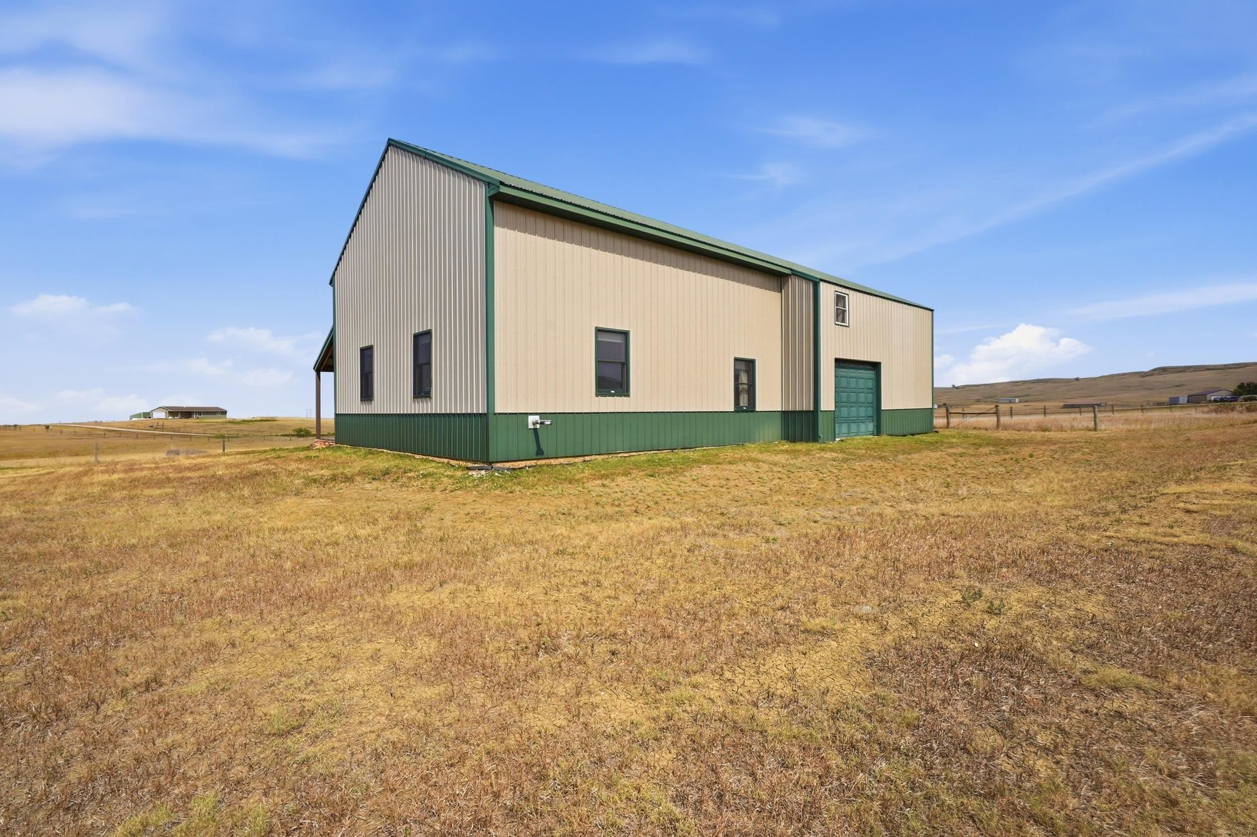 22219 Saddle Road Property Photo 39