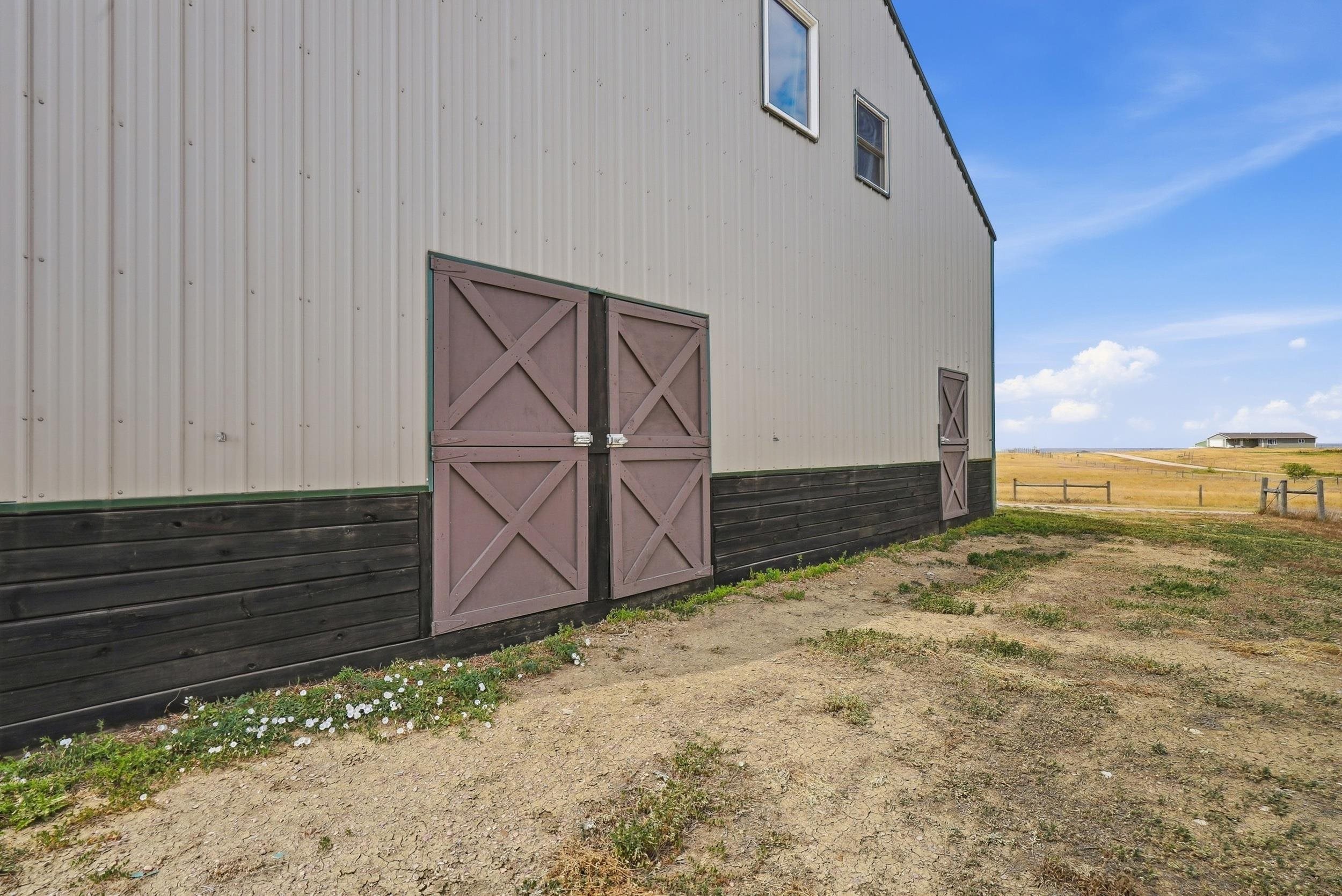 22219 Saddle Road Property Photo 42