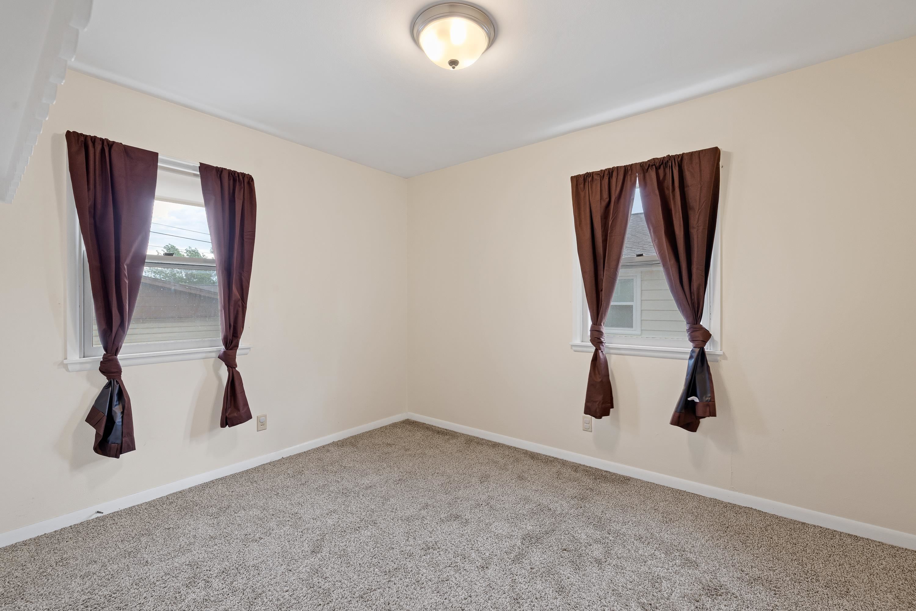 1614 Boulder Street Property Photo 8