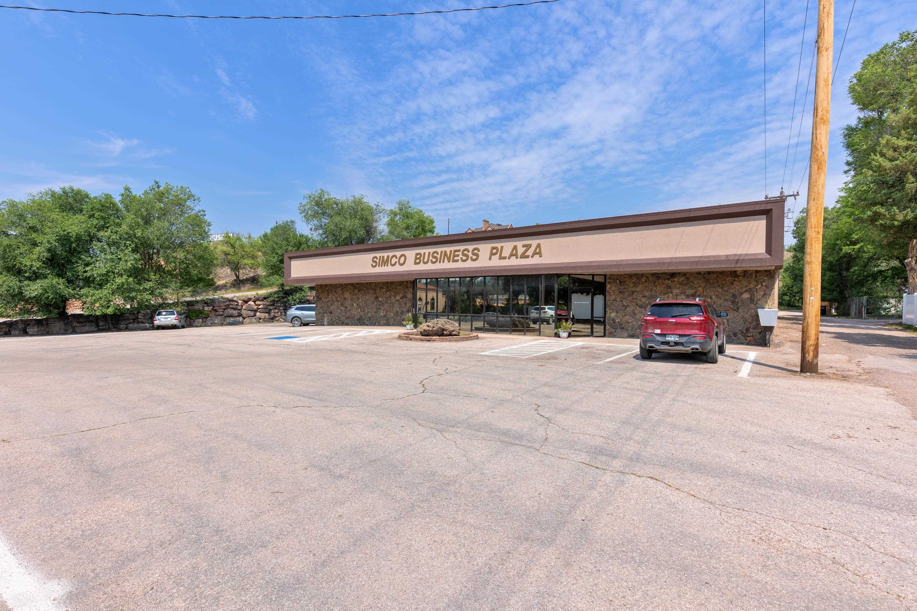 646 Jennings Avenue Property Photo 4