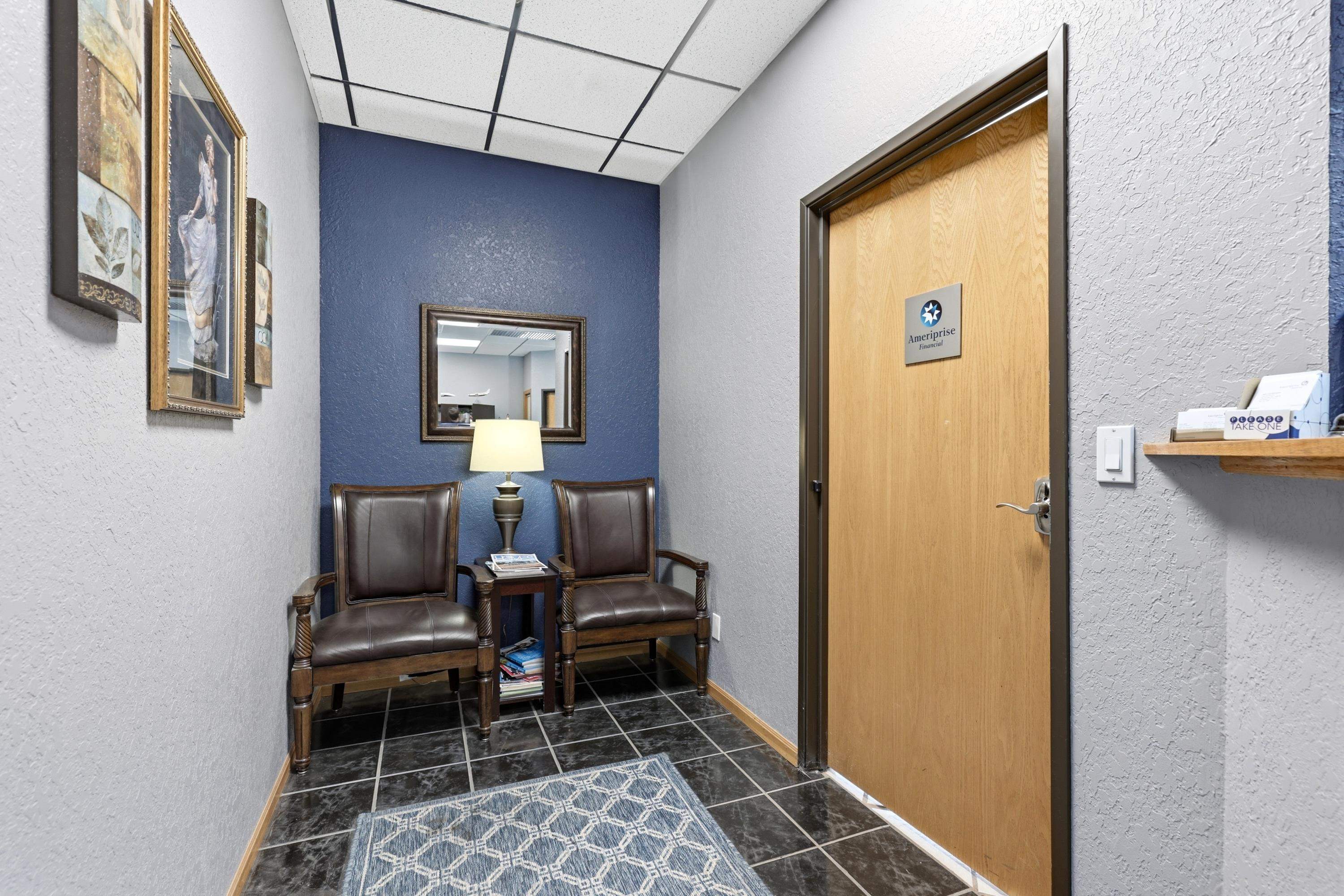 646 Jennings Avenue Property Photo 12