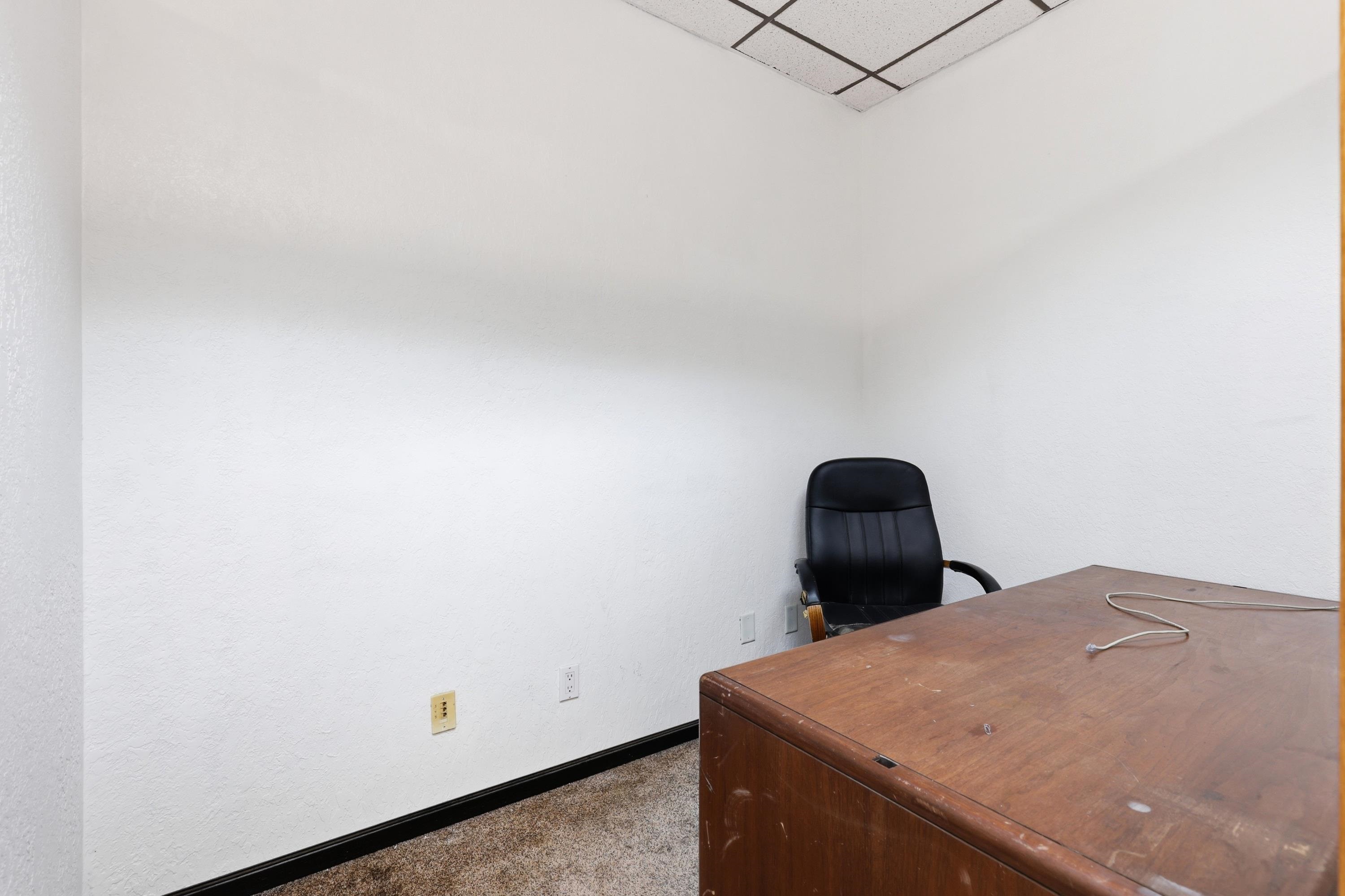 646 Jennings Avenue Property Photo 23