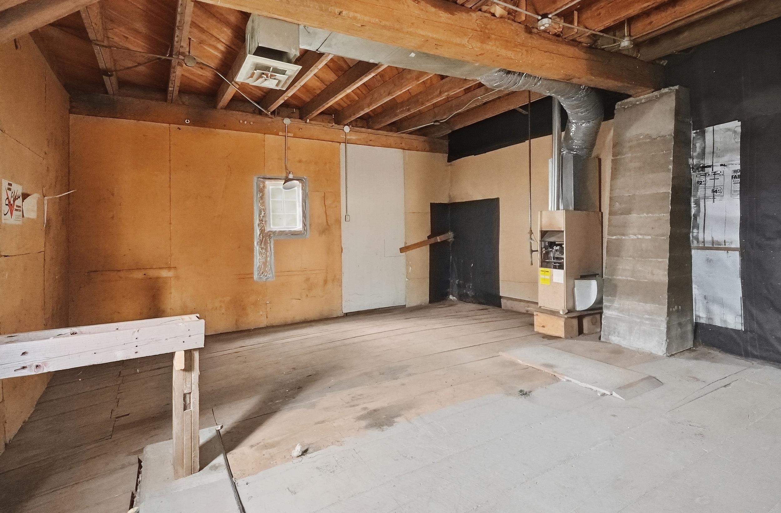 123 1/2 Stone Street Property Photo 30